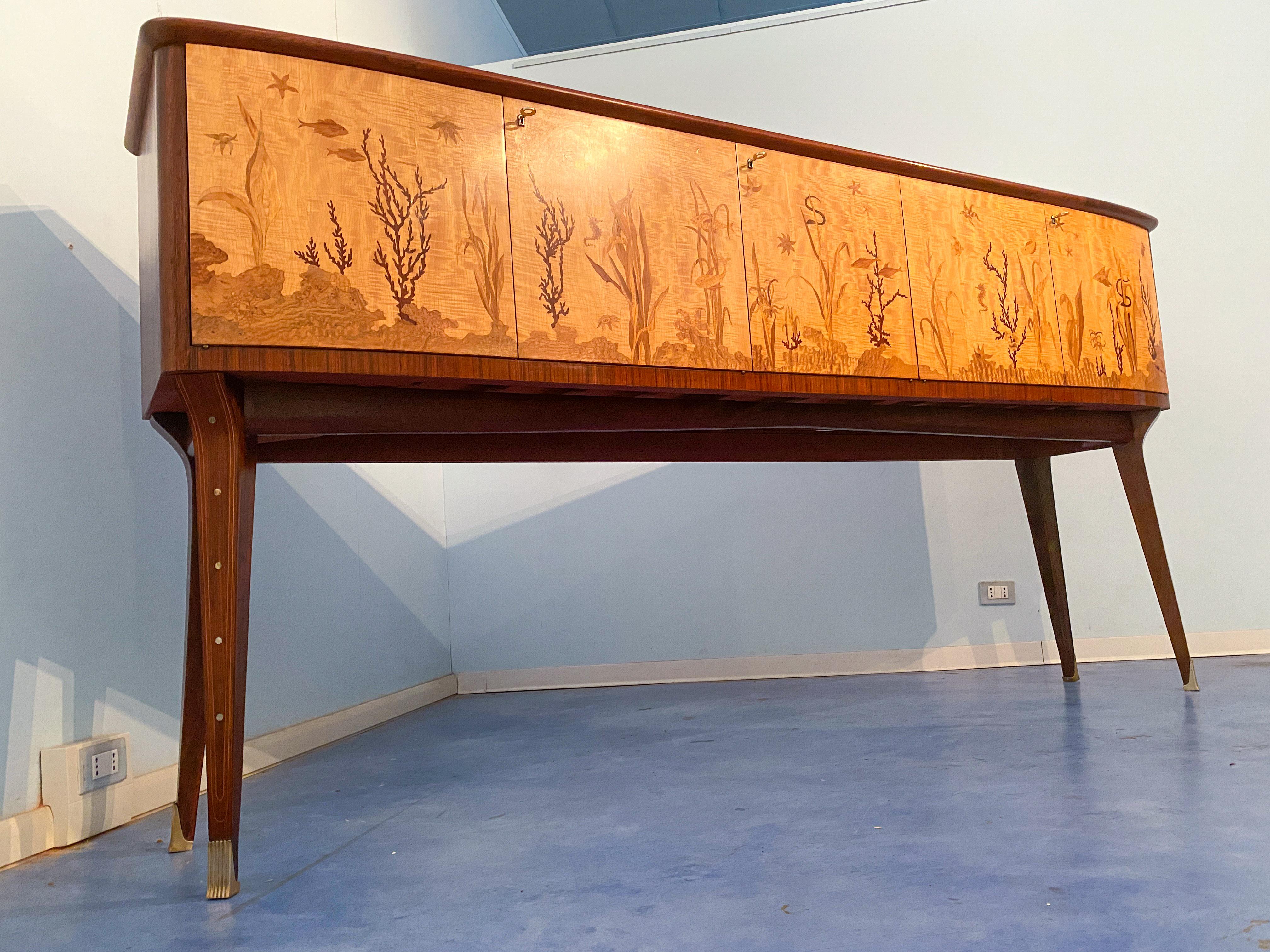 Italian Midcentury Inlaid Maple Sideboard by Andrea Gusmai, 1950s For Sale 3