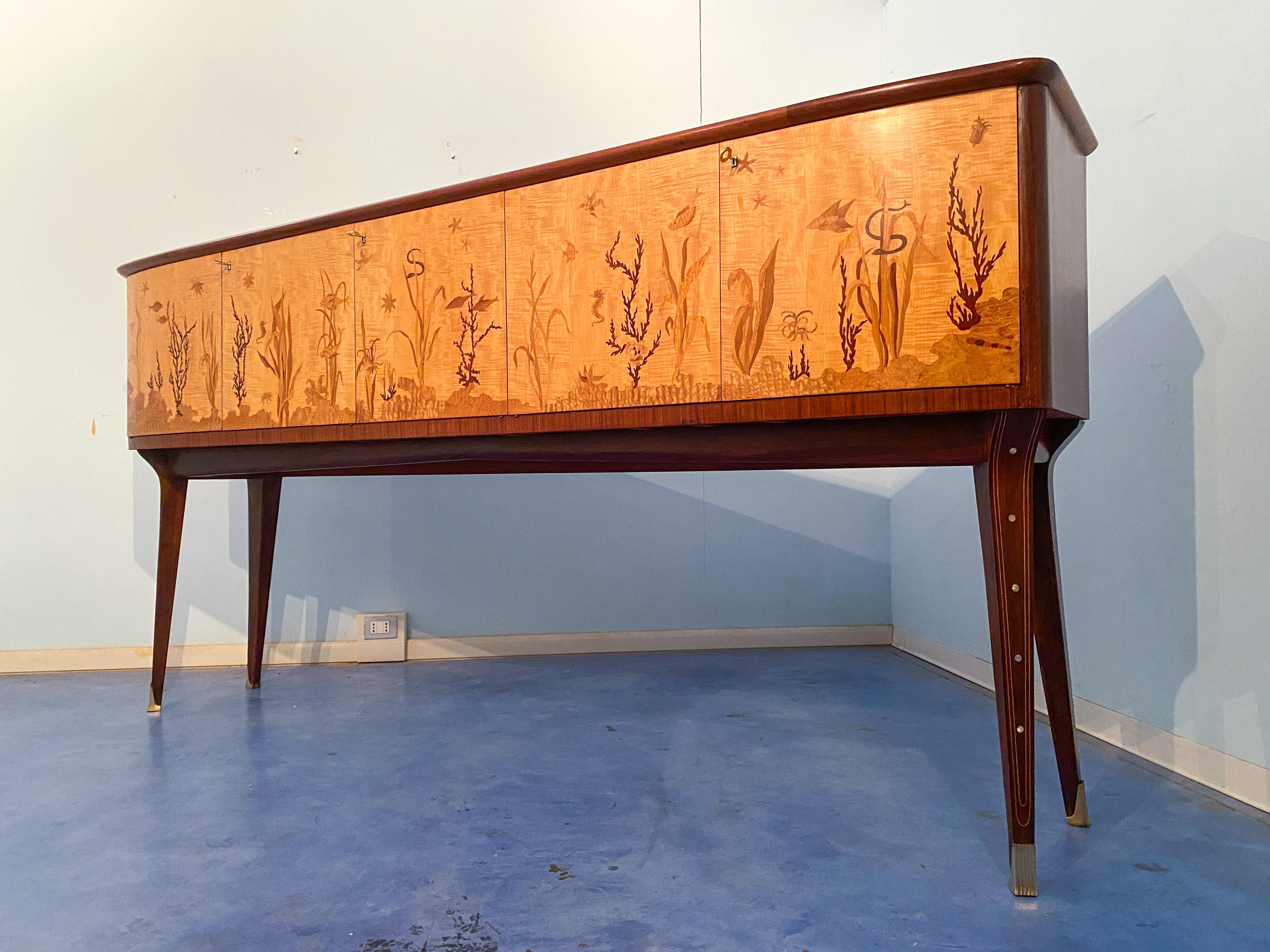 Italian Midcentury Inlaid Maple Sideboard by Andrea Gusmai, 1950s For Sale 8
