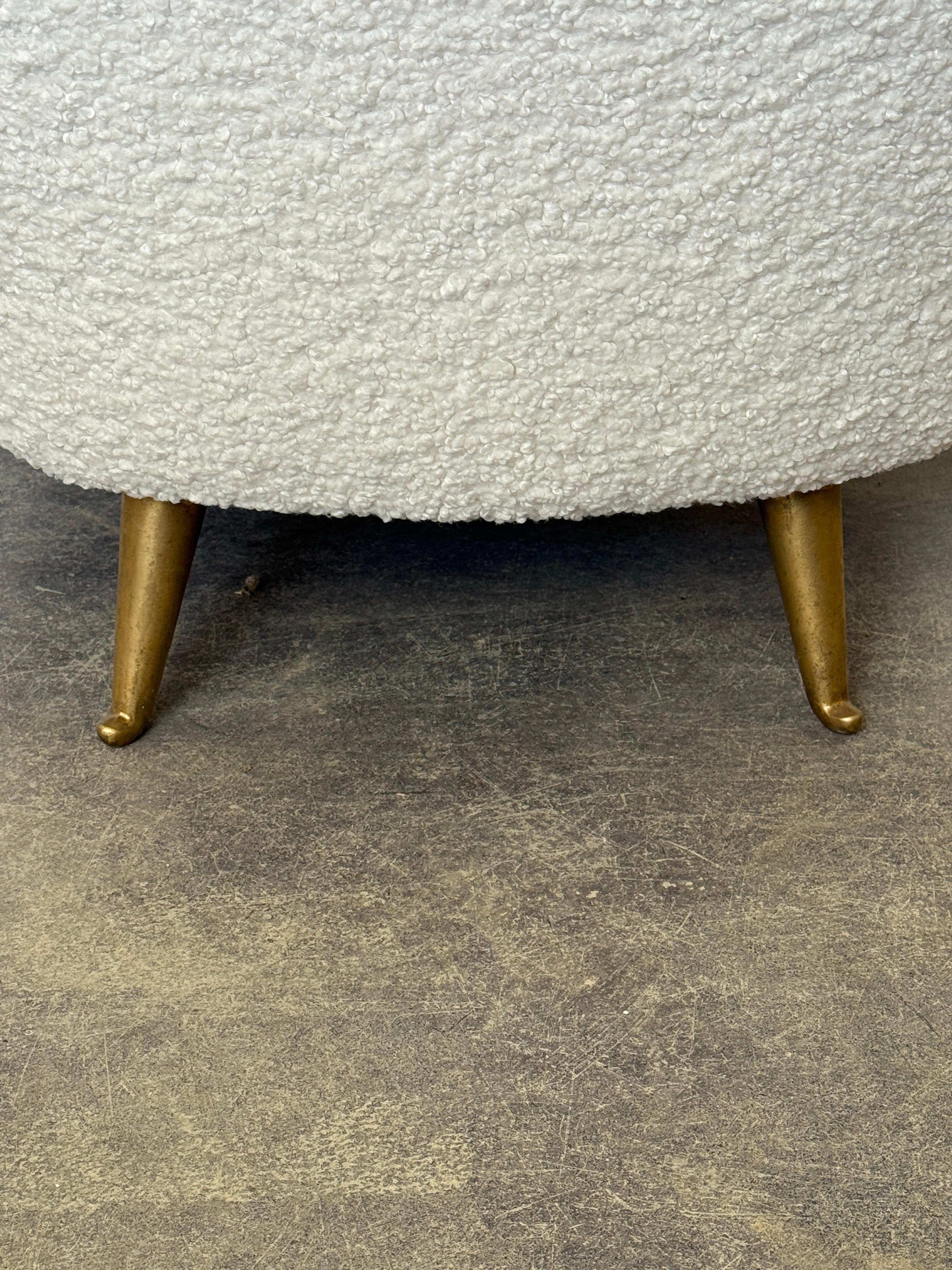 XX secolo Sedie ISA Bergamo del Mid Century con rivestimento in boucle in vendita