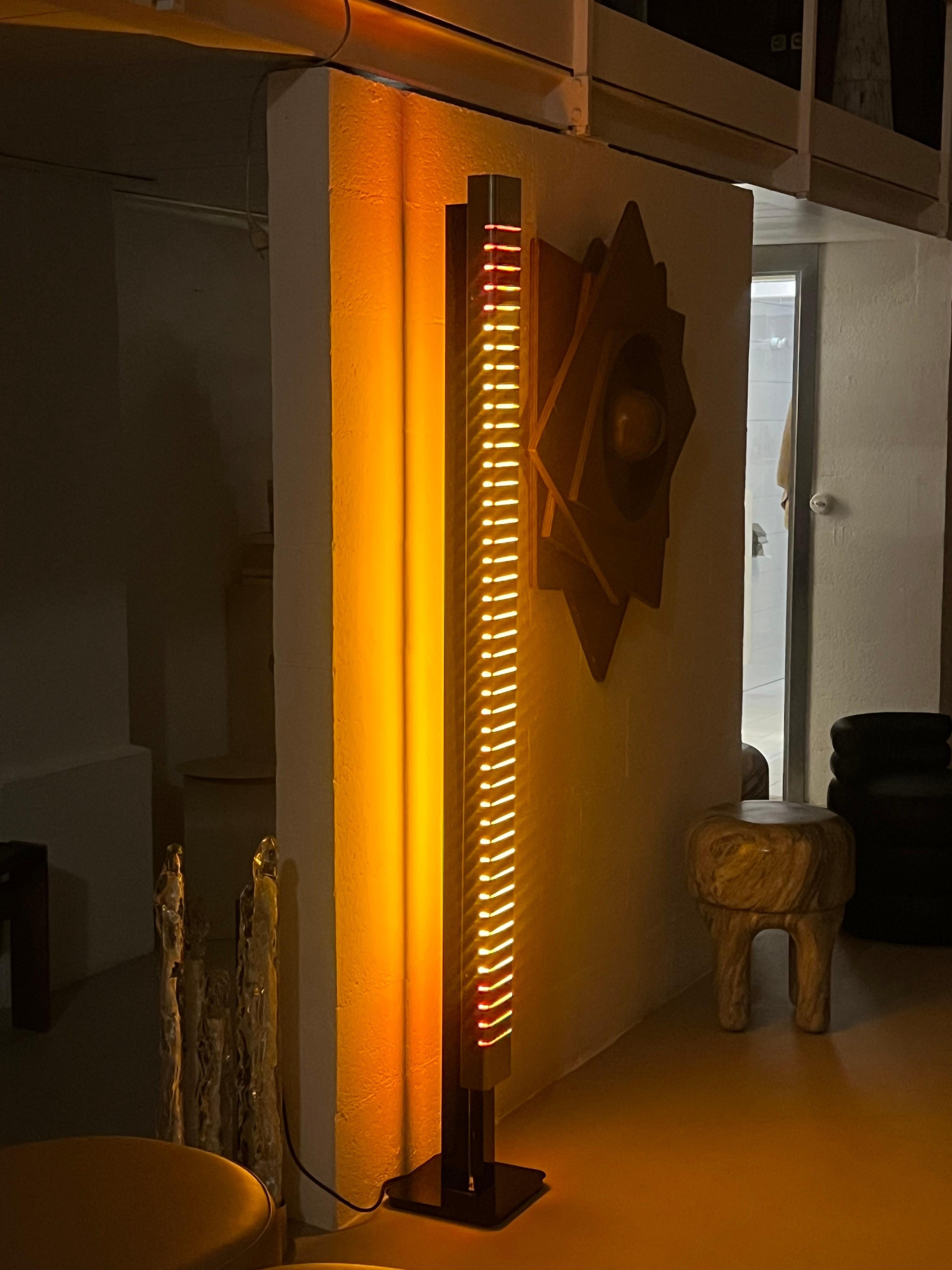 Italian Mid-Century Lamperti Floor Lamp, Sculpted in Chrome, 1960s For Sale 7