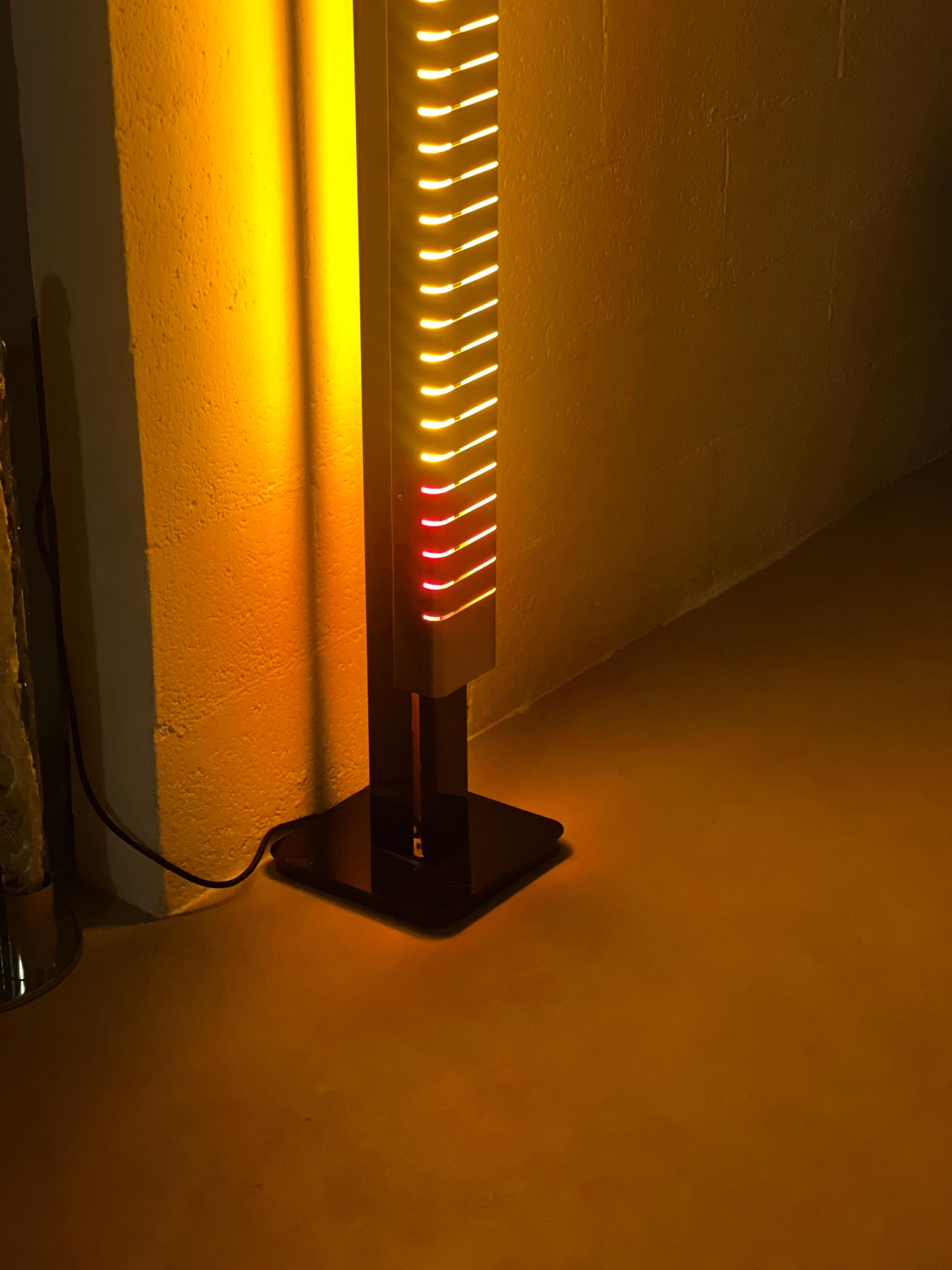 Italian Mid-Century Lamperti Floor Lamp, Sculpted in Chrome, 1960s For Sale 9