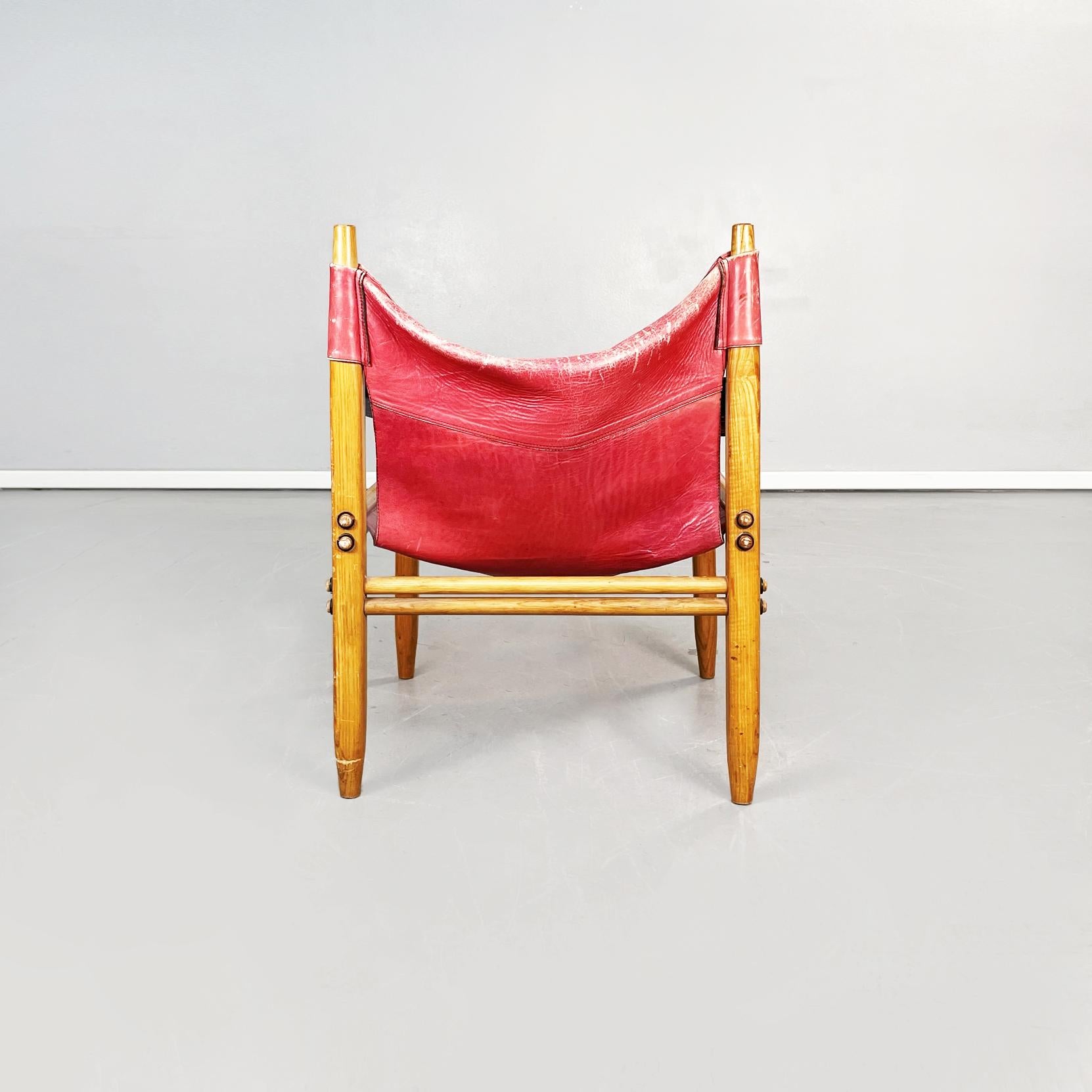 Italian Mid-Century Leather N Wood Armchair Oasi 85 by Legler for Zanotta, 1960s In Good Condition For Sale In MIlano, IT