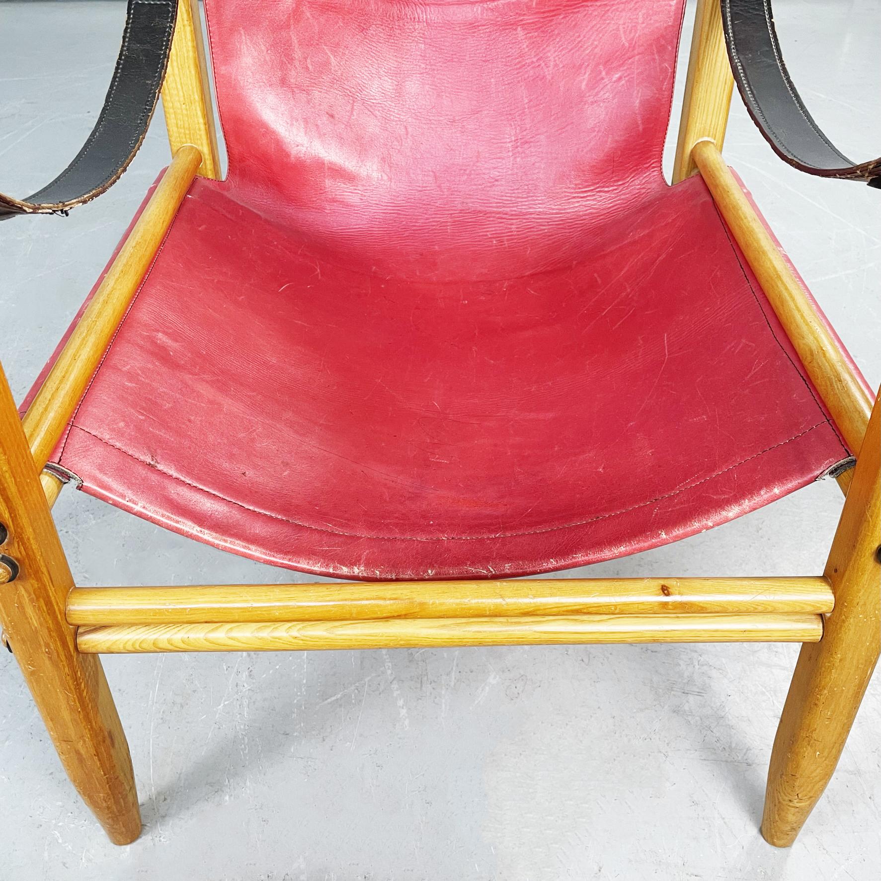 Italian Mid-Century Leather N Wood Armchair Oasi 85 by Legler for Zanotta, 1960s For Sale 1