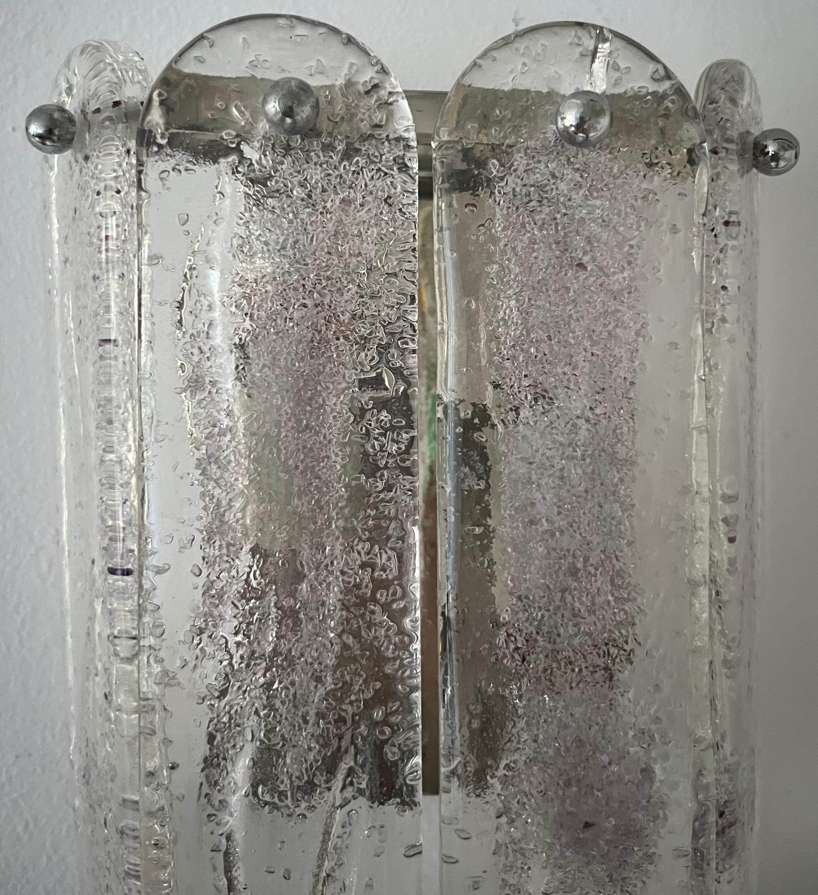 Late 20th Century Italian Mid-Century Lilac Murano Glass Wall Sconce by Mazzega, 1970s For Sale