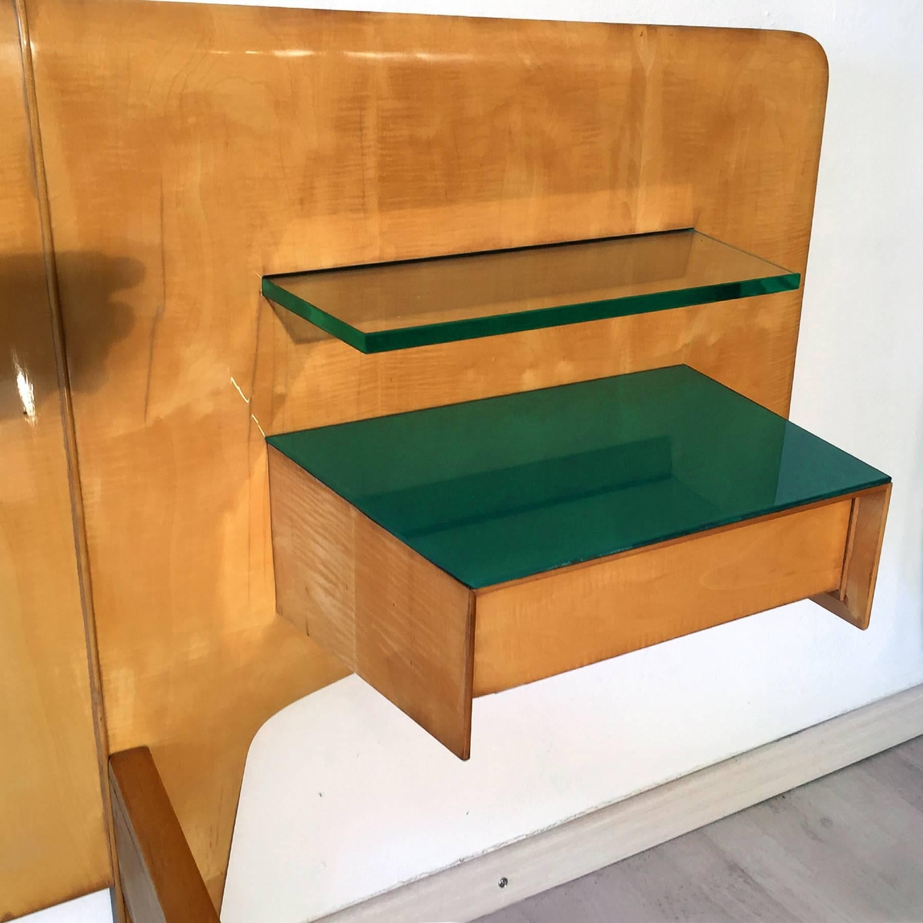 Italian Mid-Century Maple Bed and Nightstands by Vittorio & Plinio Dassi, 1950s 4