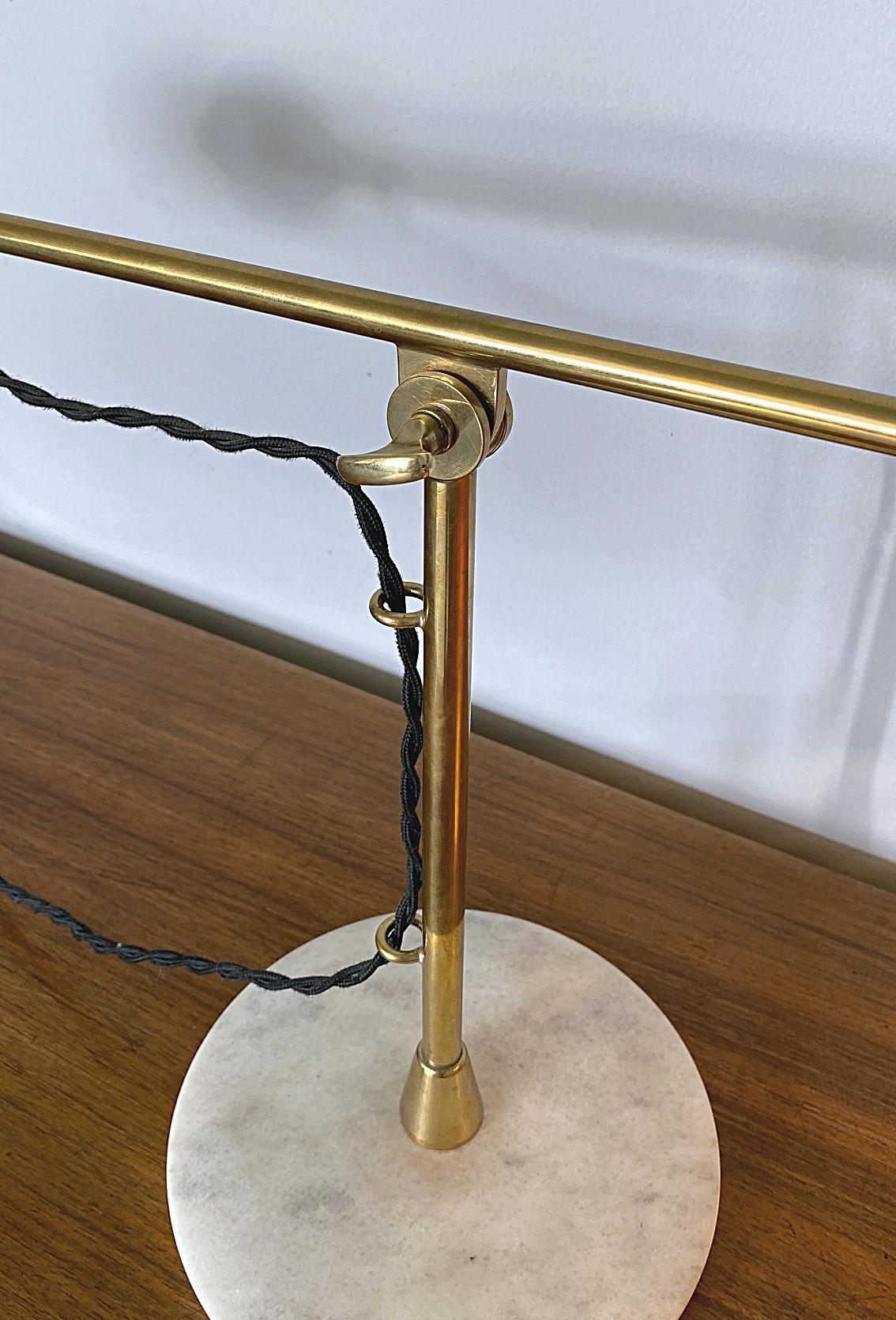 Italian Midcentury Marble Based Brass Designer Table Lamp, 1950s, Italy For Sale 5