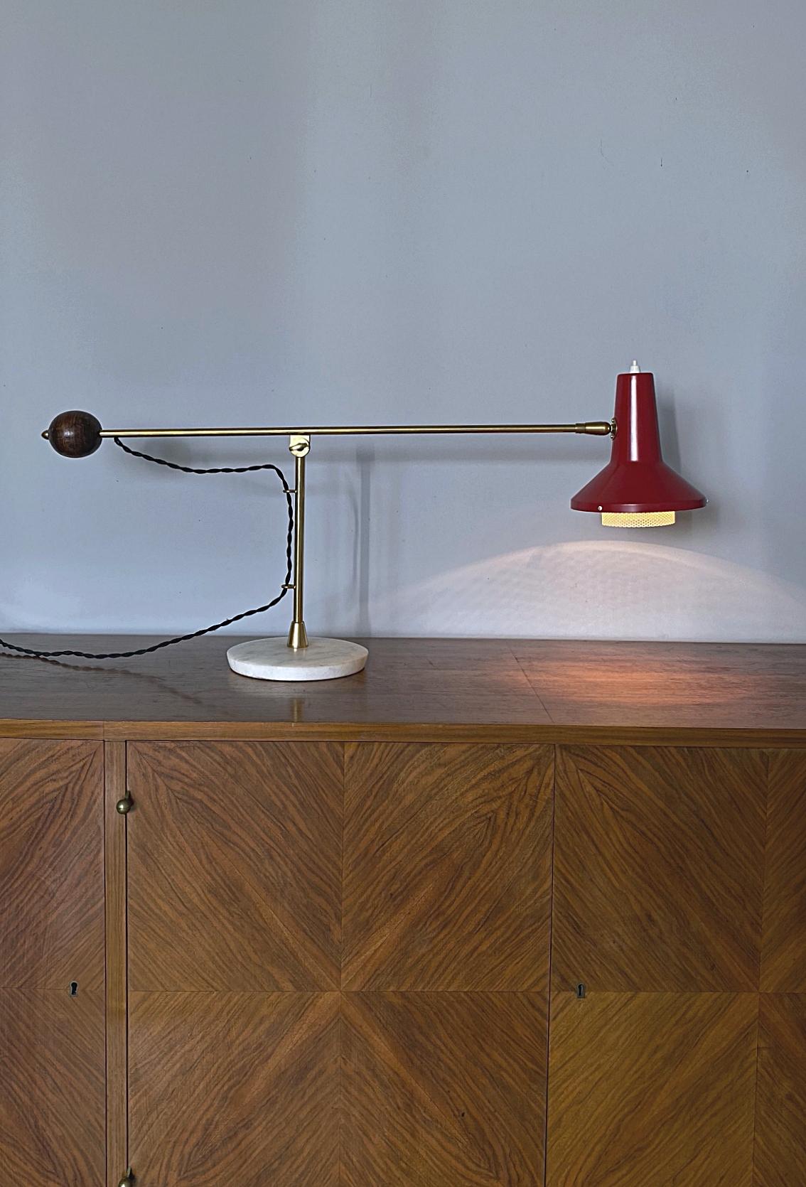 Mid-Century Modern Italian Midcentury Marble Based Brass Designer Table Lamp, 1950s, Italy For Sale