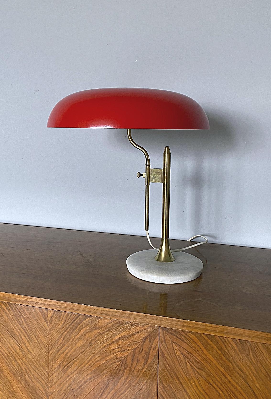 Italian Midcentury Marble Based Brass Designer Table Lamp, 1950s, Italy In Excellent Condition In Biebergemund, Hessen