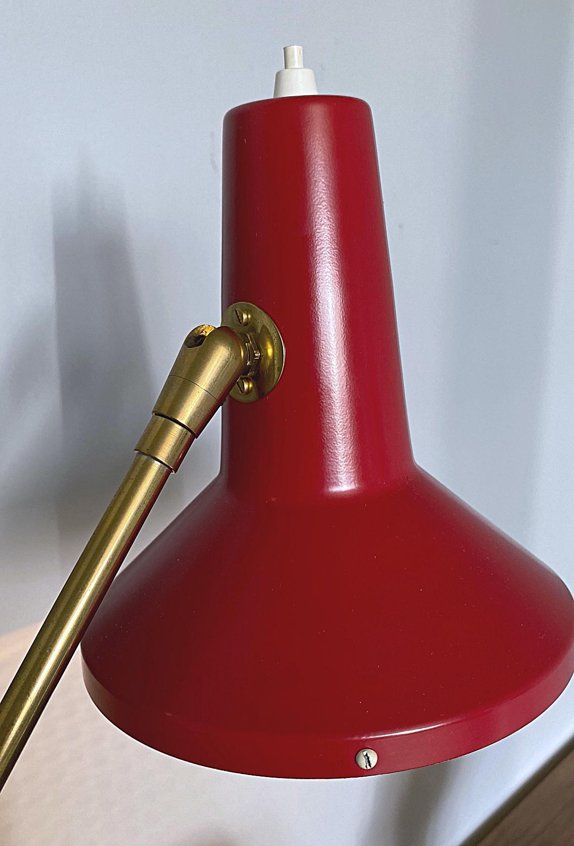 Italian Midcentury Marble Based Brass Designer Table Lamp, 1950s, Italy For Sale 1