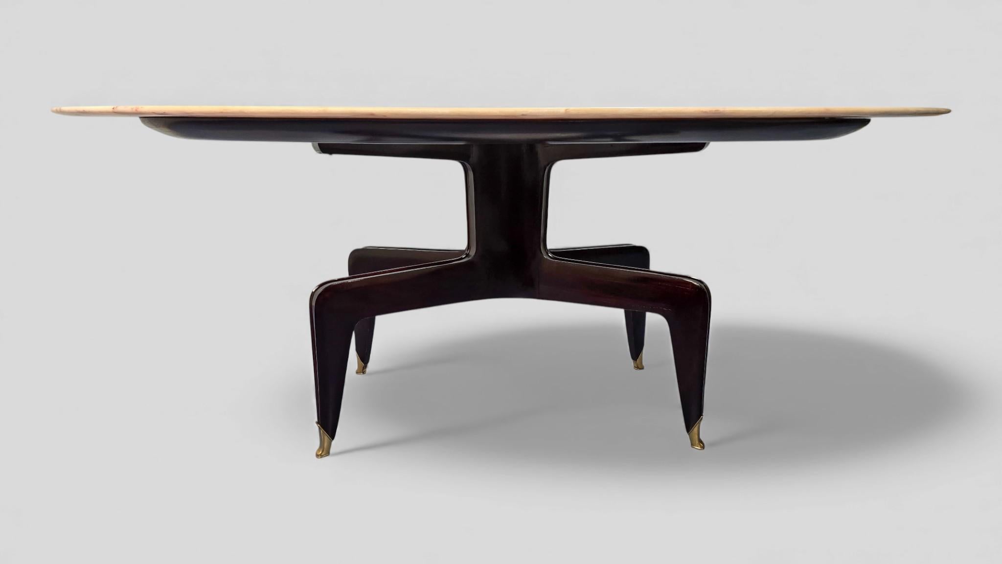 Italian Mid-Century Marble Dining Table attributed to Melchiorre Bega For Sale 7