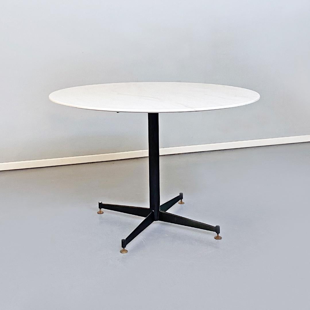 Italian Mid-Century Marble, Metal and Brass Dining Table, 1950s In Good Condition In MIlano, IT
