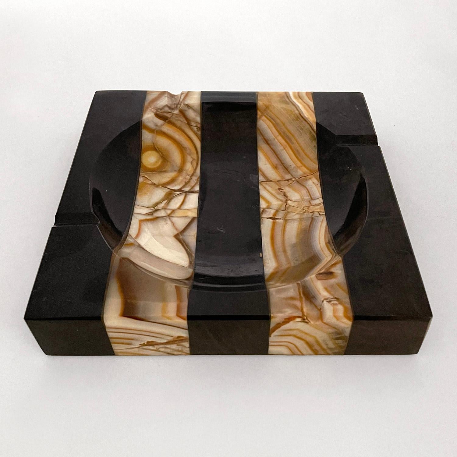Italian Mid Century Marble & Onyx Catch All Ashtray In Good Condition For Sale In Los Angeles, CA