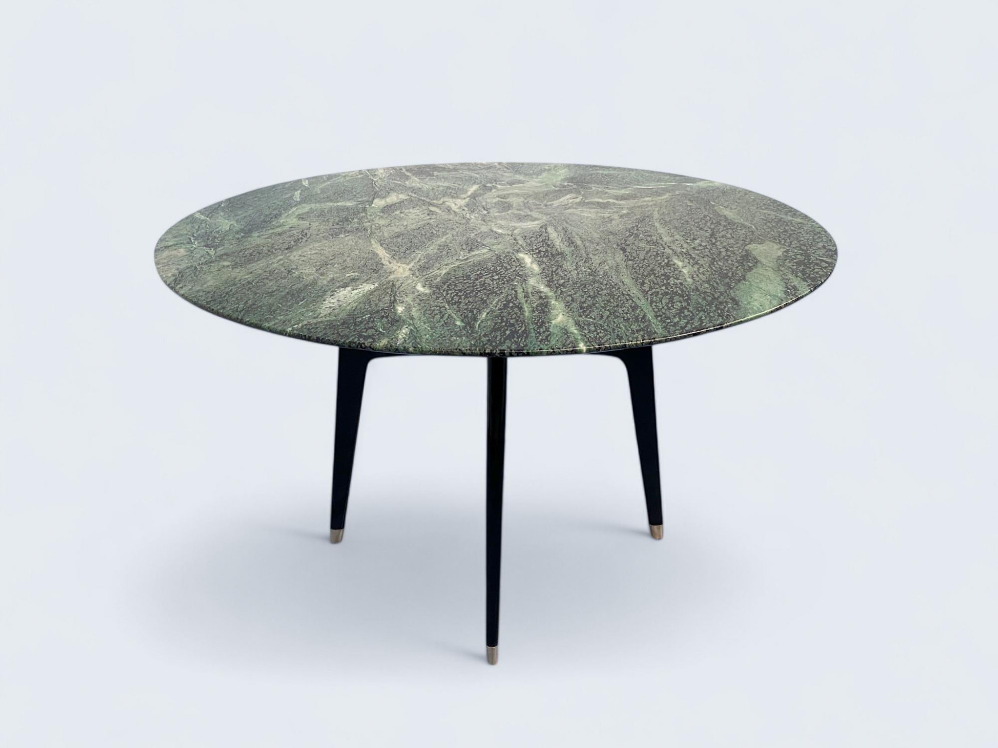 Italian Mid-Century  Marble Round Support or Center Table, by  Dassi 1950s For Sale 2