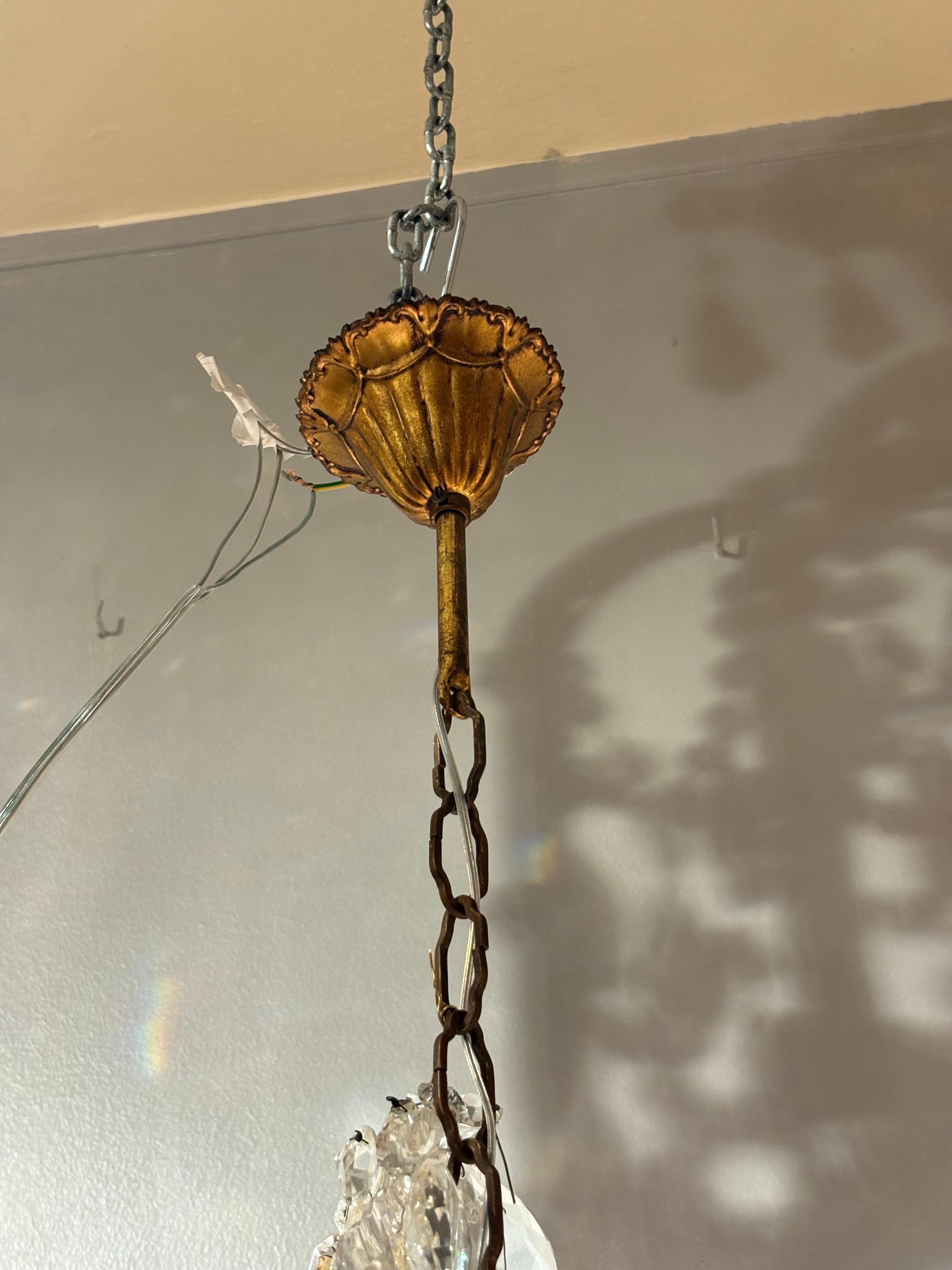 Ottone Lampadario italiano di metà secolo in cristallo Maria Teresa in vendita