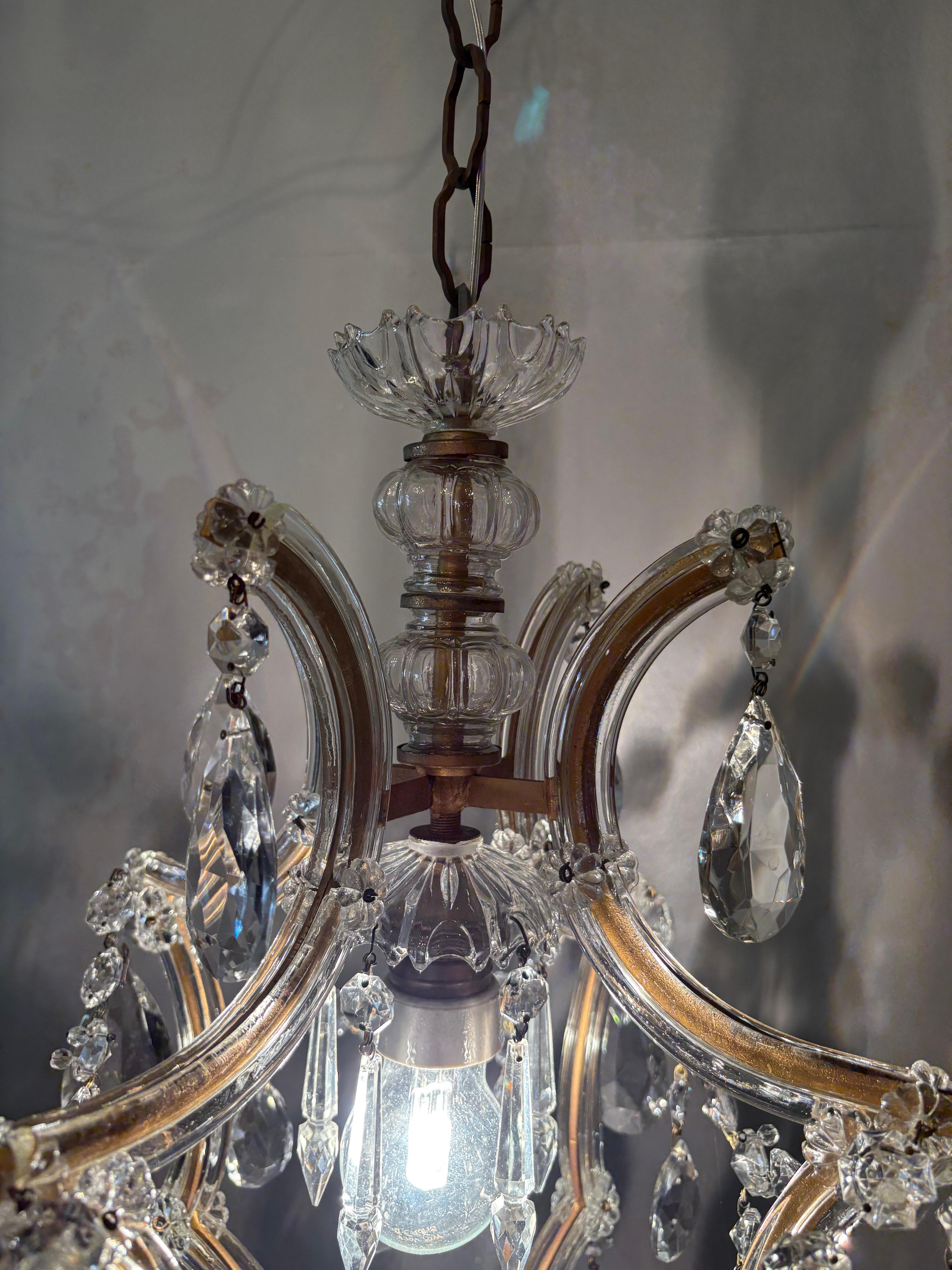 Italian Mid-Century Maria Theresa Crystal Chandelier For Sale 4