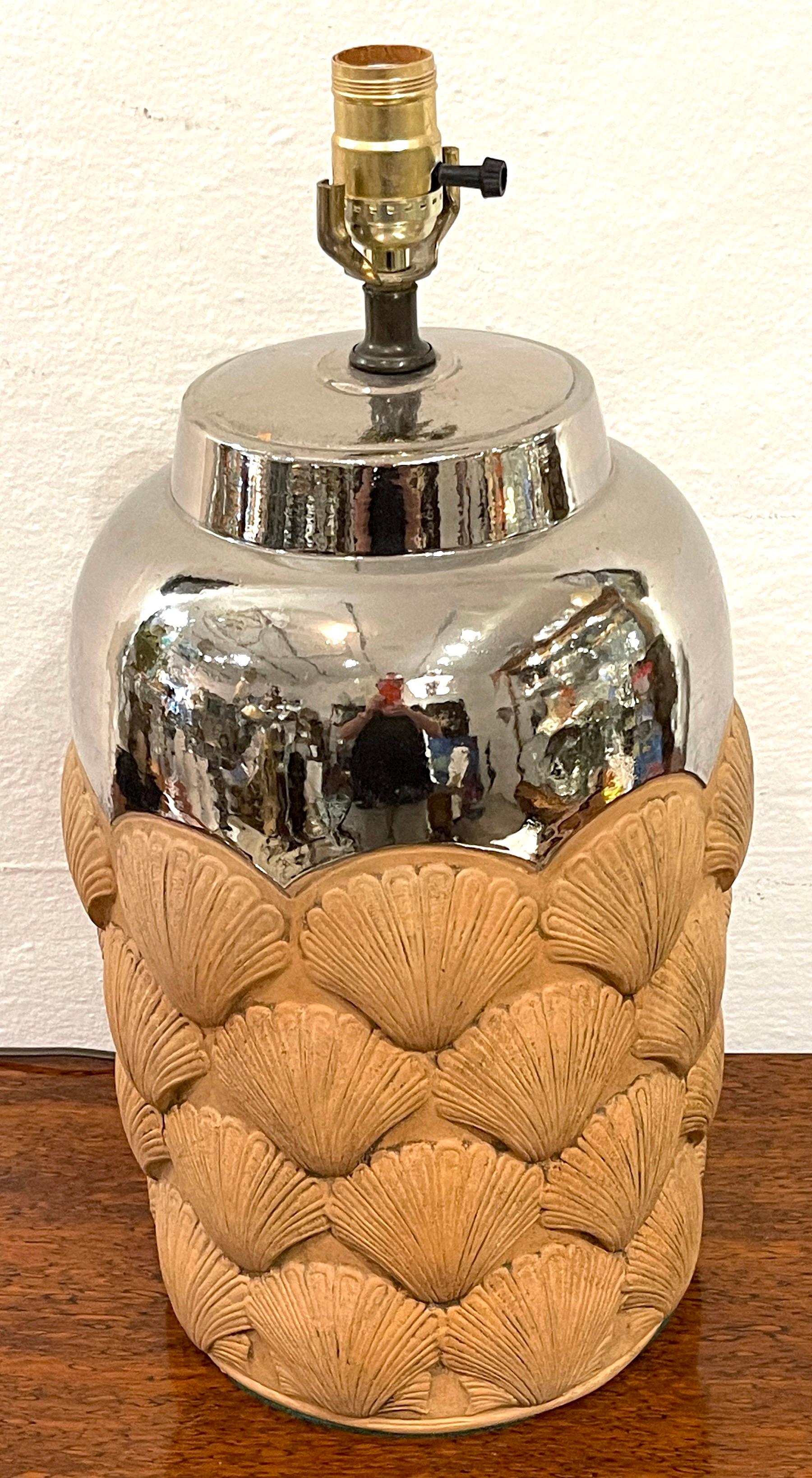 Italian Mid-Century Mercury Glazed & Terracotta Shell Motif Lamp In Good Condition For Sale In West Palm Beach, FL