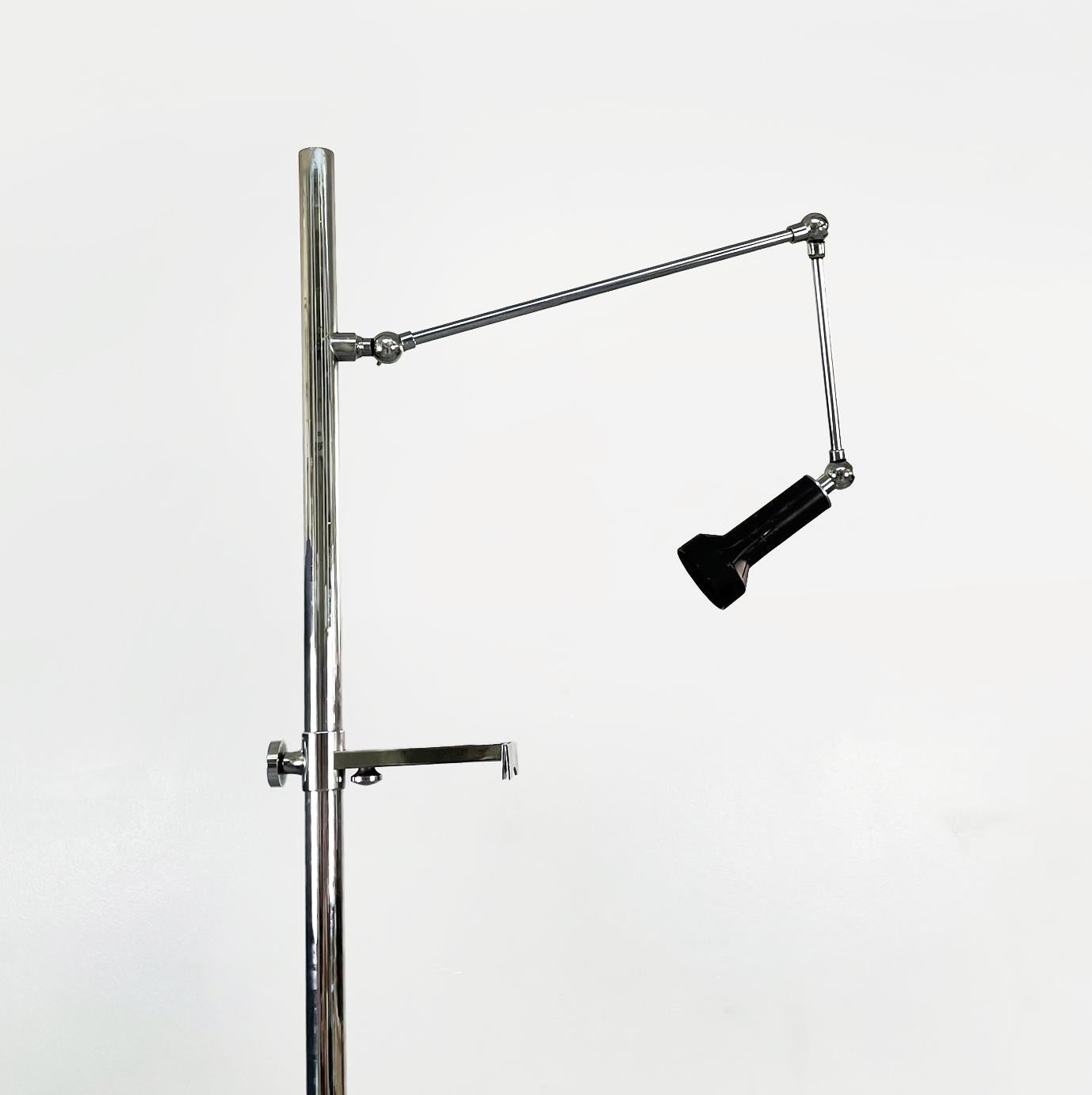 Italian Mid-Century Metal Easel Floor Lamp by Angelo Lelii for Arredoluce, 1960s In Good Condition For Sale In MIlano, IT
