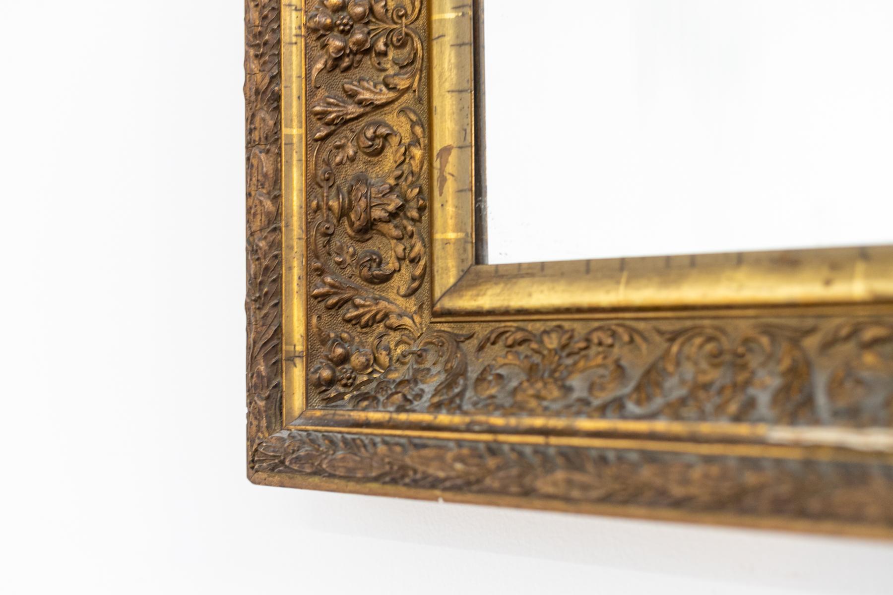 Italian Mid-Century Mirror With Golden Wood Frame For Sale 1