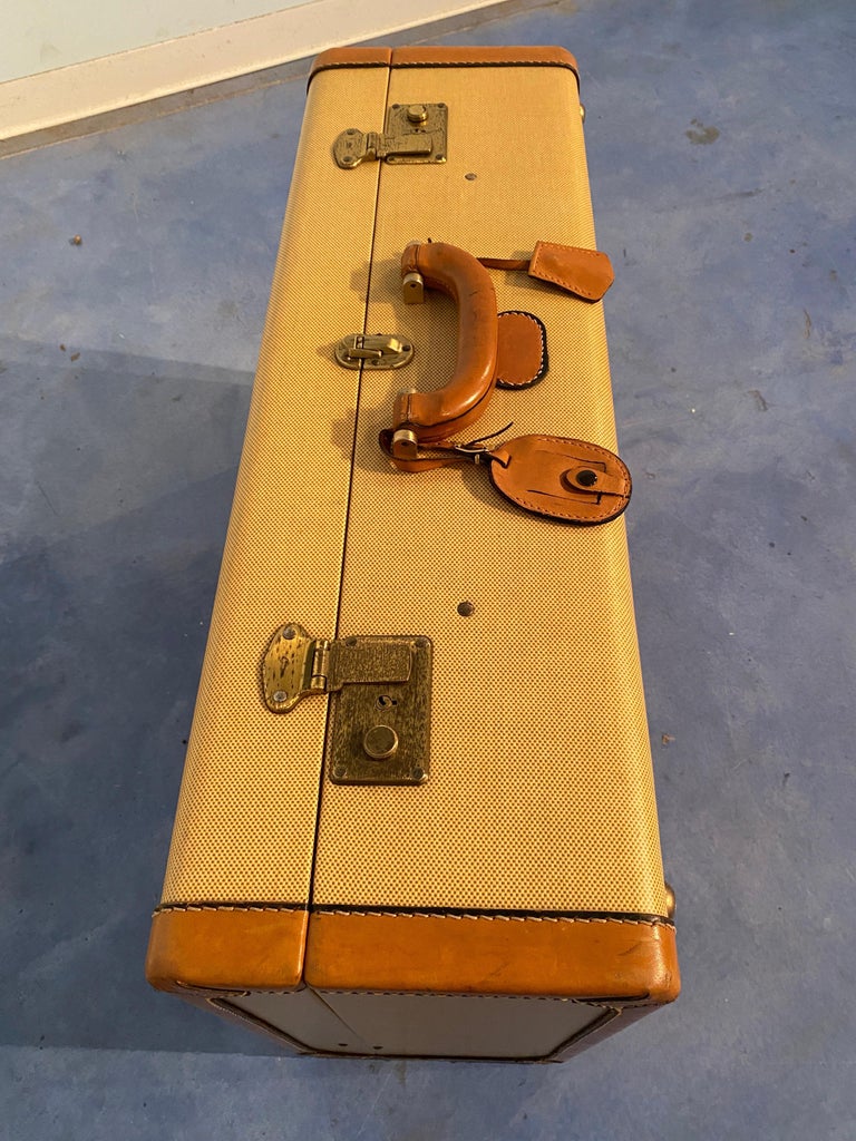 Italian MidCentury Moder Cream Color Luggage or Suitcase, 1960 For