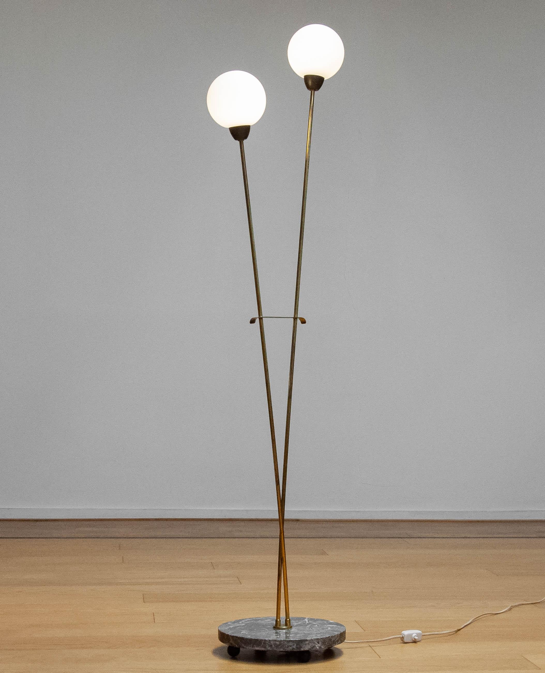 Italian Moderen Opal, Brass And Marble 'Petit Arboletto' By Stilnovo. Italy 1960s For Sale