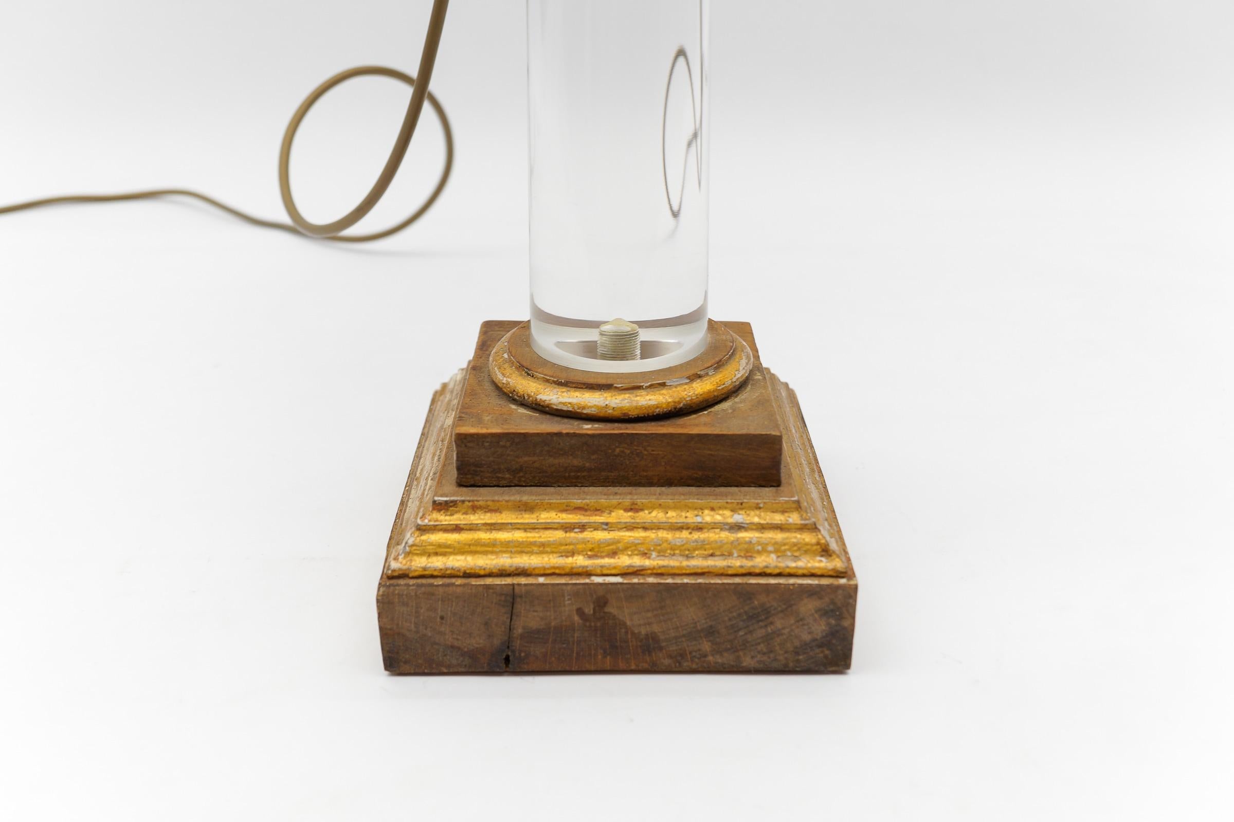 Italian Mid-Century Modern Acrylic & Wood Table Lamp Base, 1960s Italy For Sale 2