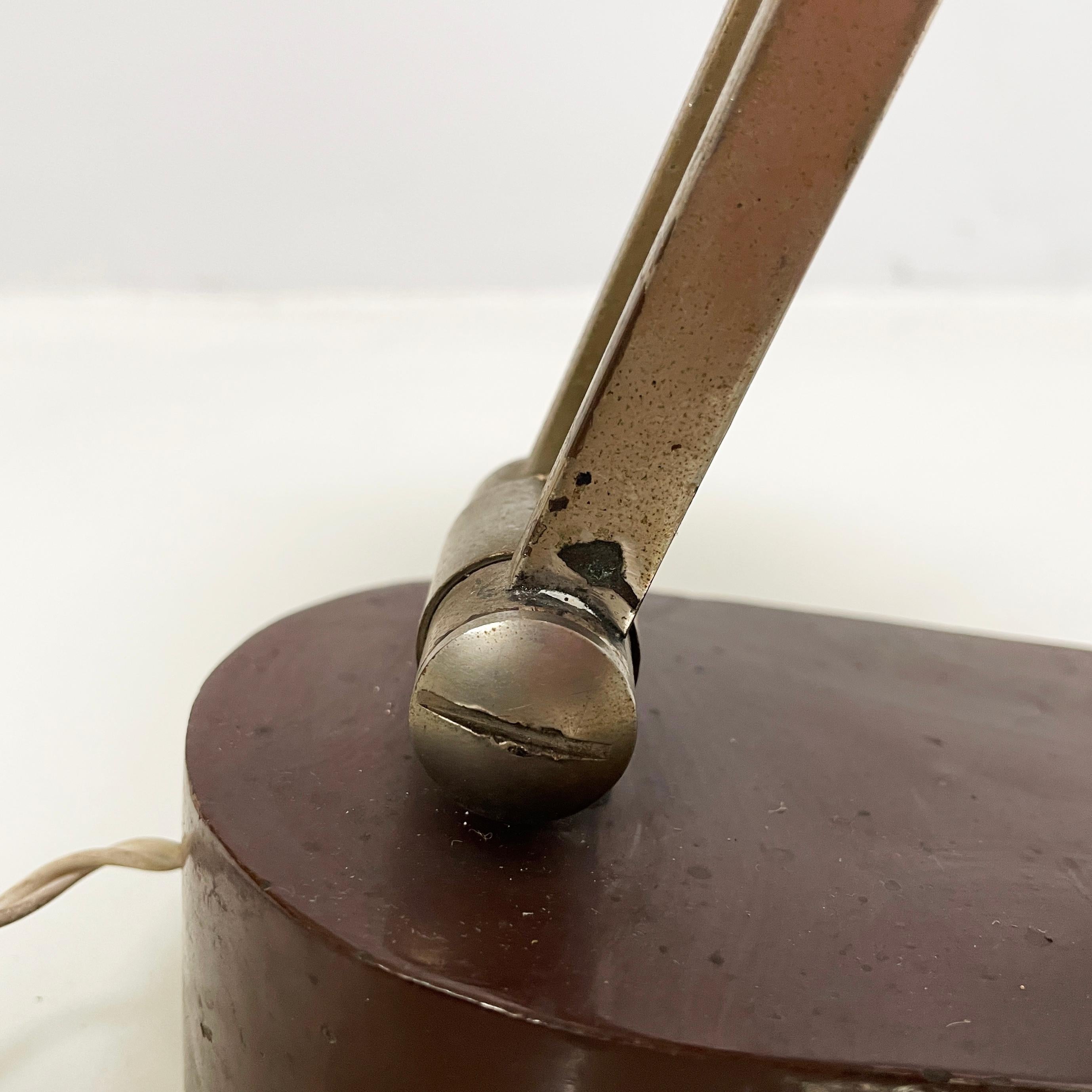 Lampada da scrivania o da tavolo regolabile in metallo marrone, anni '30. in vendita 12