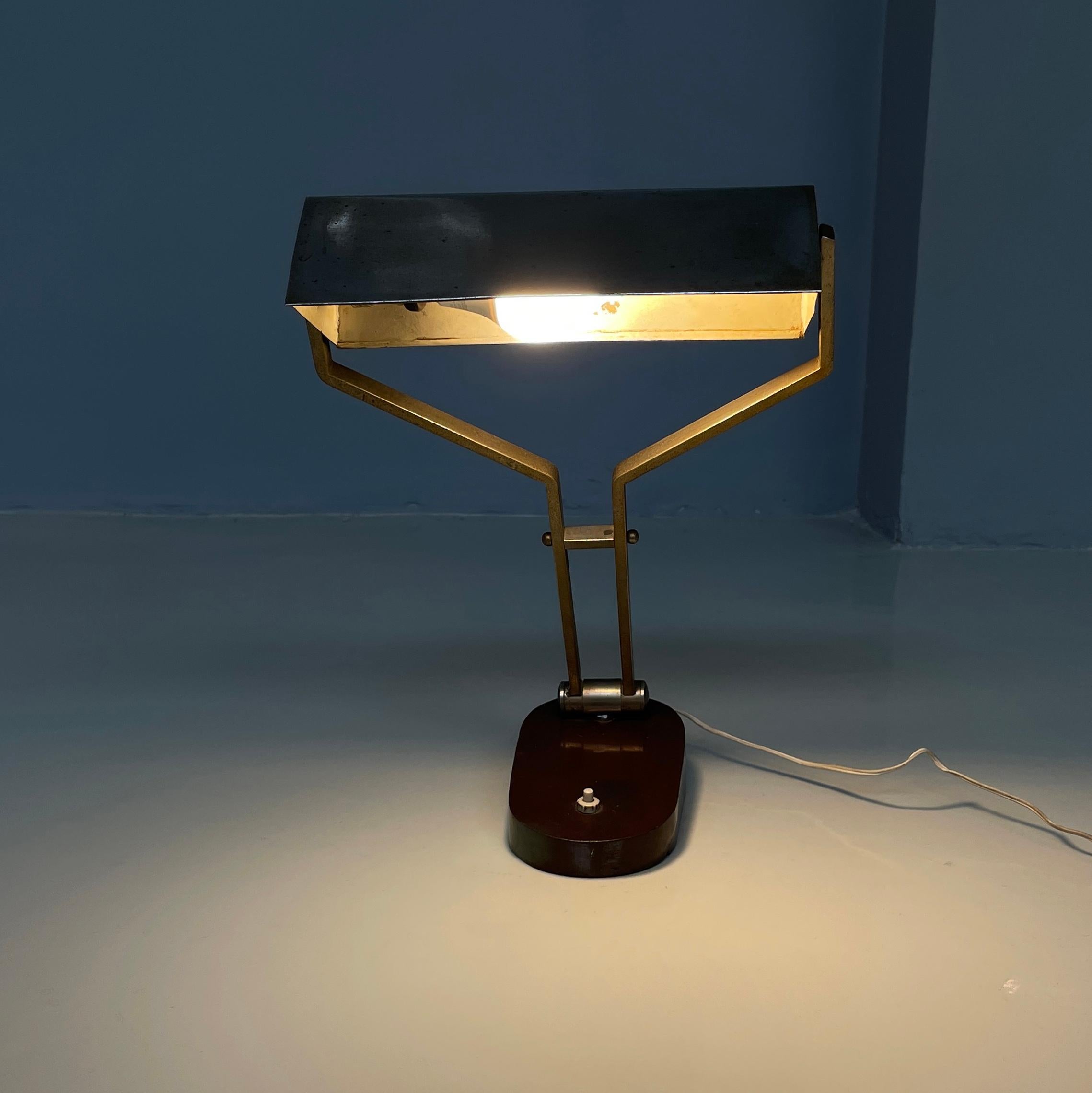 Lampada da scrivania o da tavolo regolabile in metallo marrone, anni '30. In condizioni buone in vendita a MIlano, IT