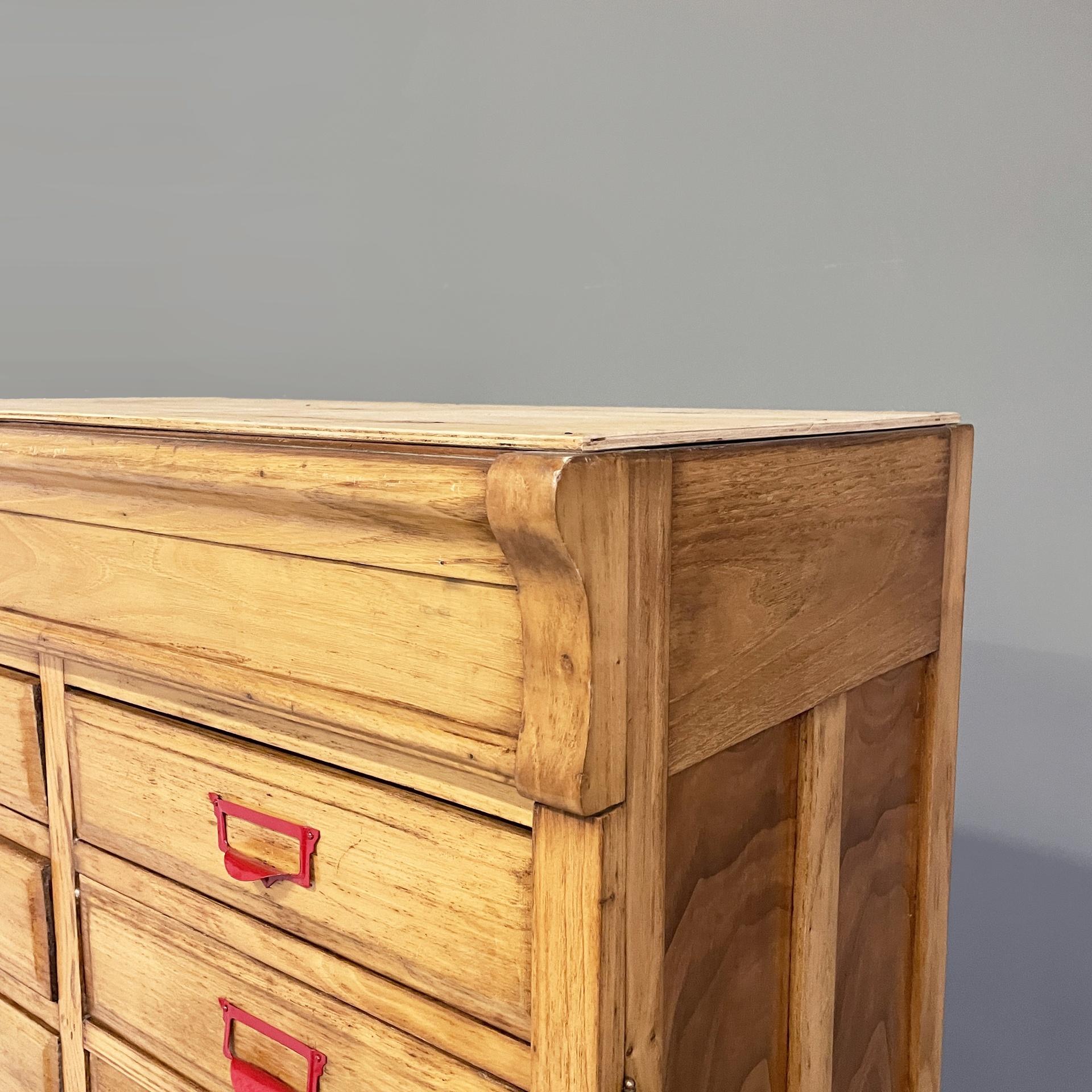 Italian mid-century modern archive cabinet in wood and red metal, 1940s For Sale 2