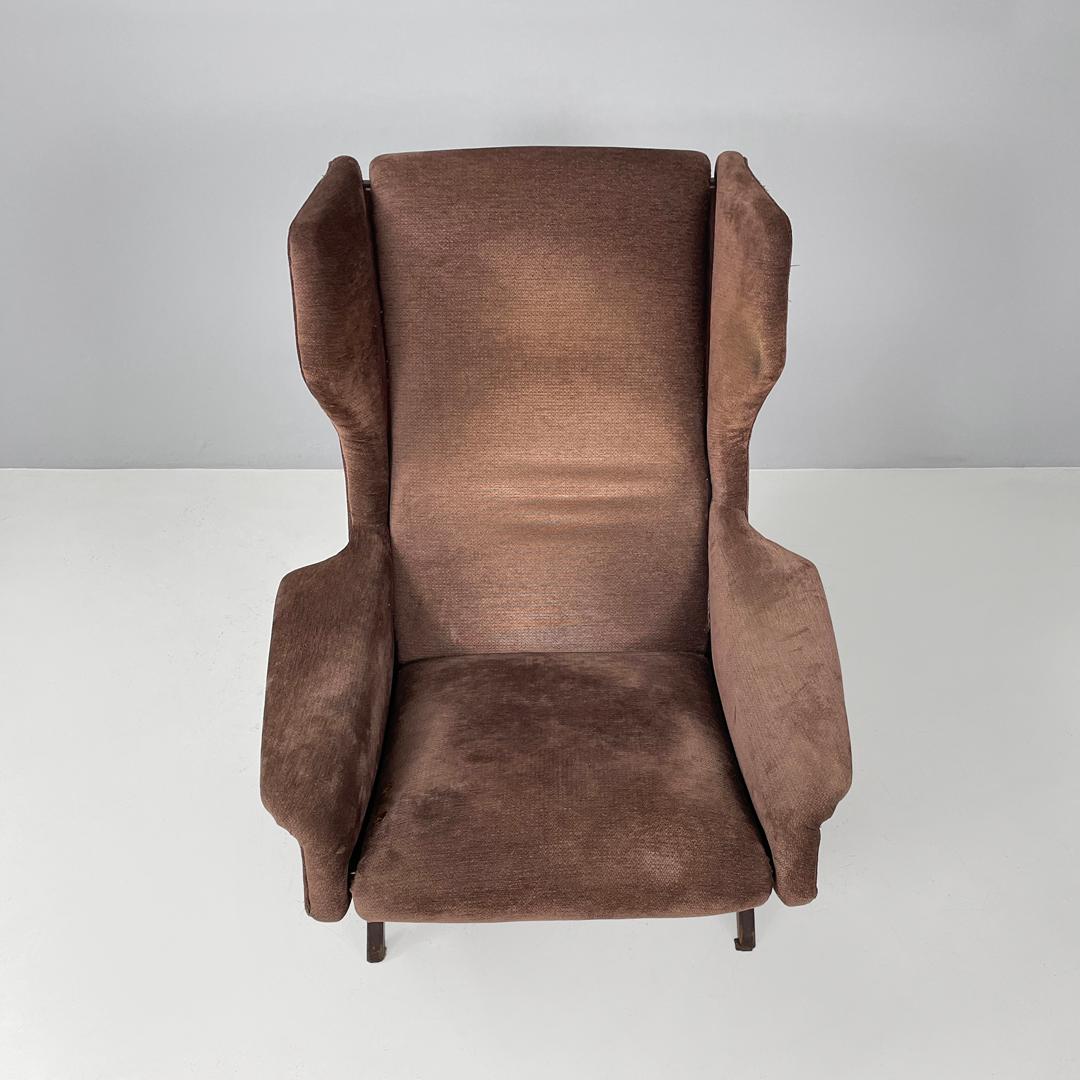 Italienischer moderner Sessel aus der Mitte des Jahrhunderts 877 von Gianfranco Frattini für Cassina, 1959 (Mitte des 20. Jahrhunderts) im Angebot