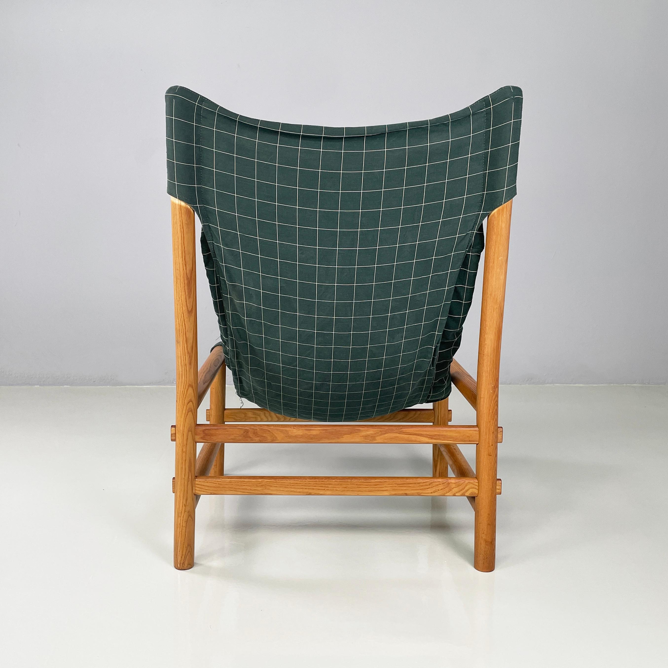Italienischer moderner Sessel Carmina aus der Mitte des Jahrhunderts von Carlo Santi für Arflex, 1970er Jahre (Ende des 20. Jahrhunderts) im Angebot