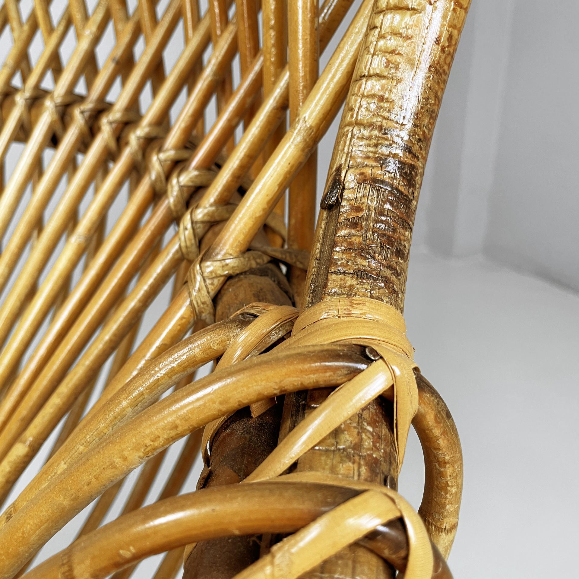 Italian mid-century modern armchair Margherita by Albini for Bonacina, 1960s in vendita 6