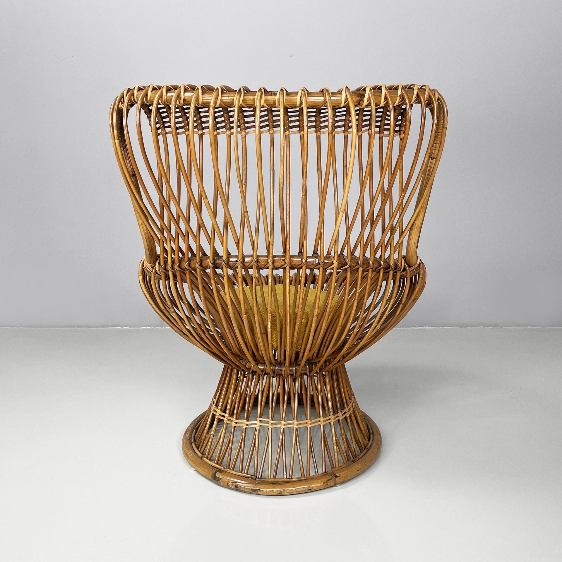 Mid-20th Century Italian mid-century modern armchair Margherita by Albini for Bonacina, 1960s in vendita