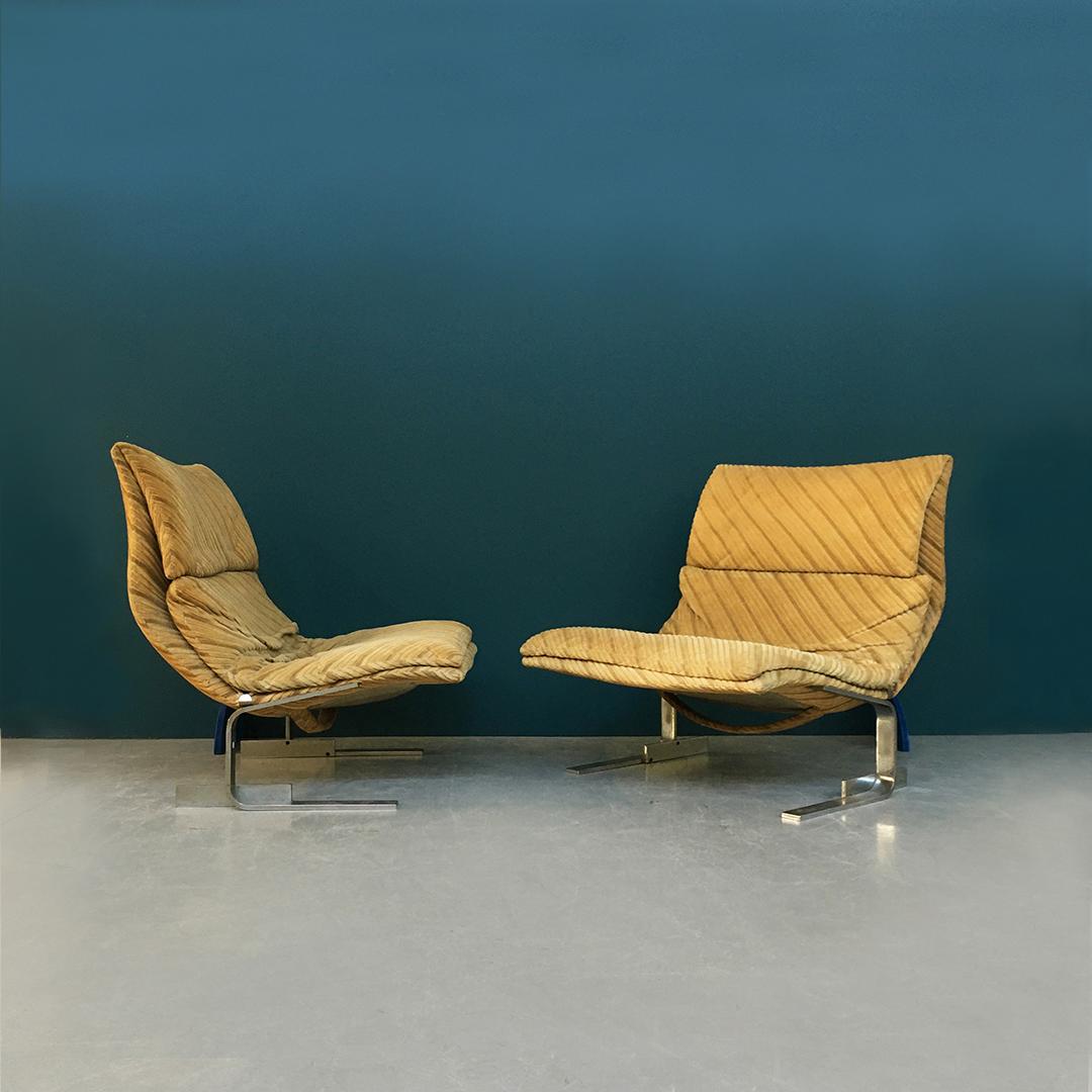 Late 20th Century Italian Mid-Century Modern Armchairs by Giovanni Offredi for Saporiti, 1970s