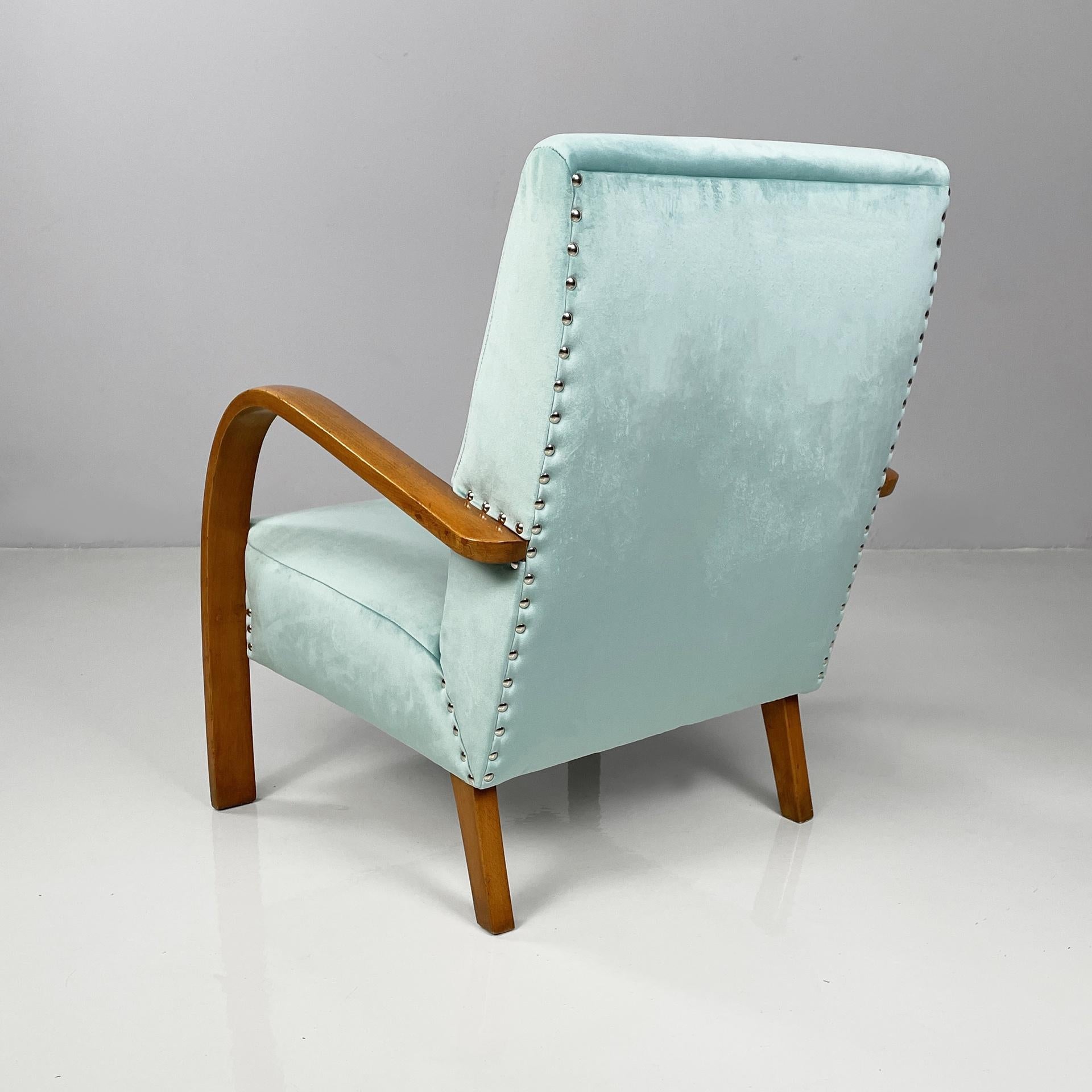 Italian mid-century modern armchairs in light blue and wood, 1950s In condizioni buone in vendita a MIlano, IT