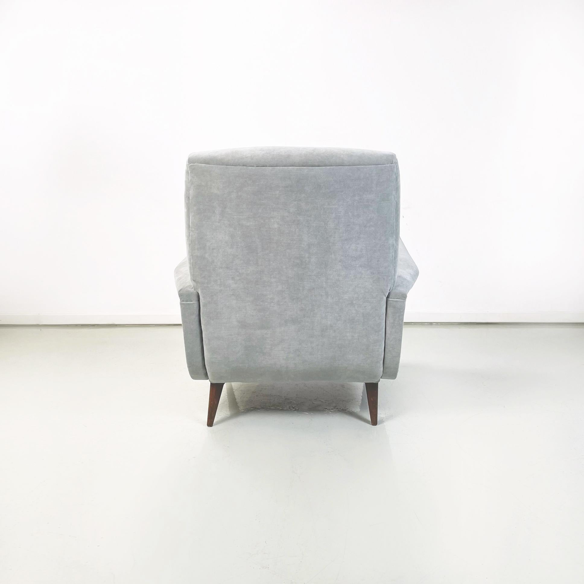 Italian Mid-Century Modern Armchairs in Light Gray Velvet and Wood, 1960s 2