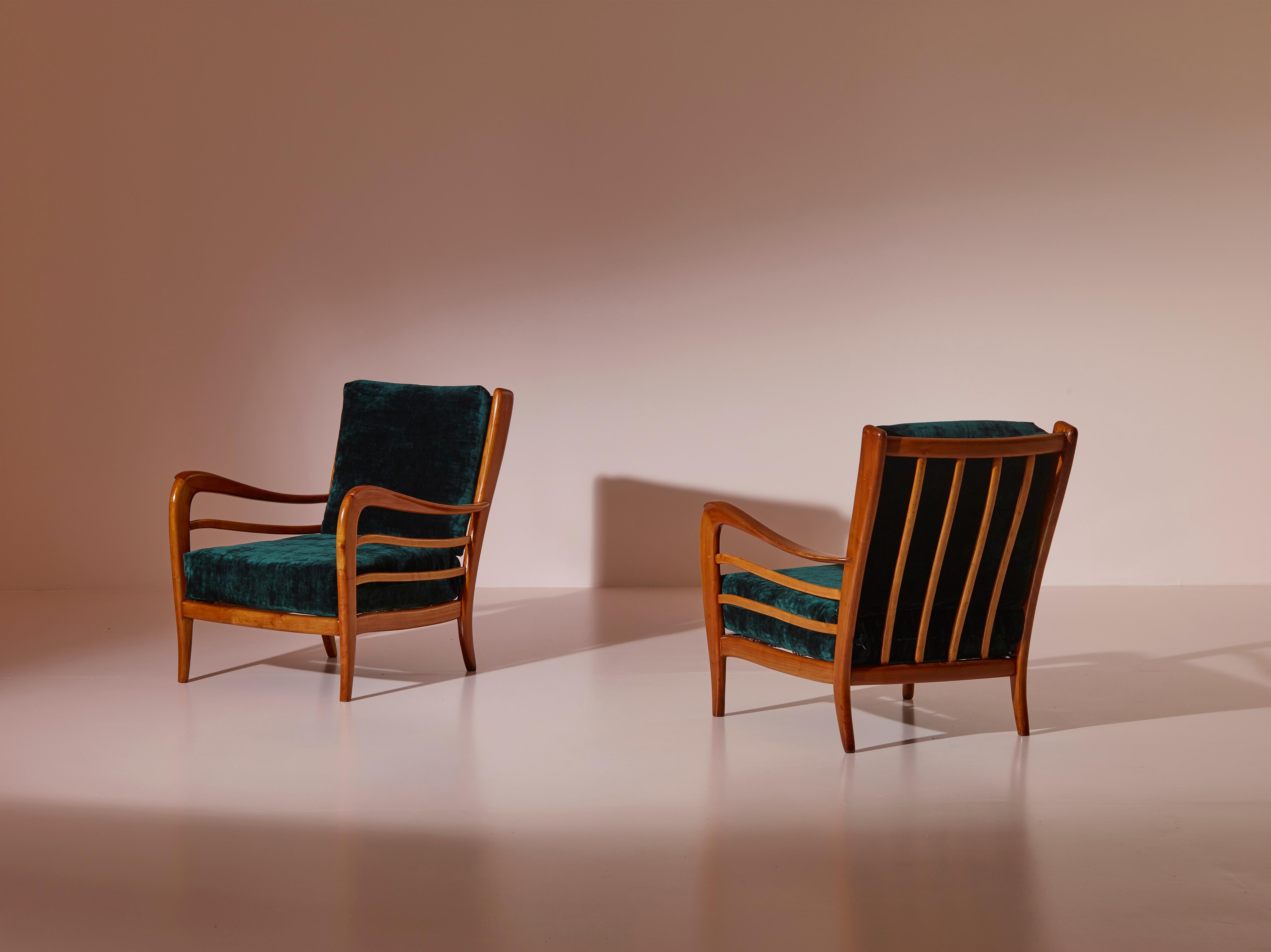 A beautiful pair of Italian mid-century armchairs designed and produced in Italy during the 1950s. Crafted from beech, their frames exhibit a well-proportioned, rustic yet organic design, paying homage to Buffa's iconic aesthetic.

These chairs,