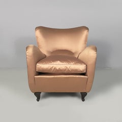 Fauteuils italiens de style « mid-century modern » en bois et soie rose et beige, années 1940