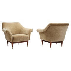 Italian Mid-Century Modern Armchairs with Brass Leg Caps, Italy ca 1950s