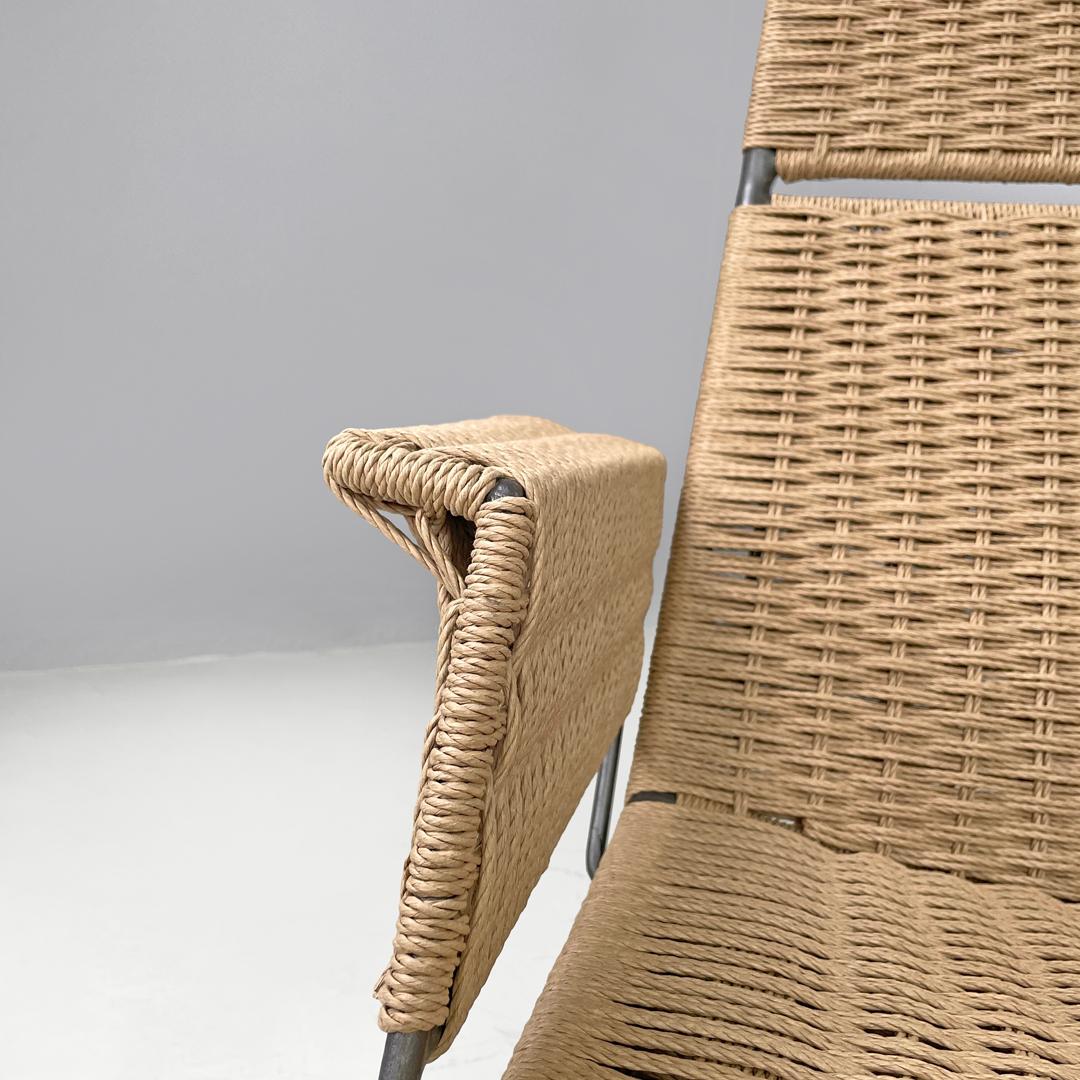 Poltrone italiane di metà secolo moderno con struttura in metallo e corda beige, anni '60 in vendita 9