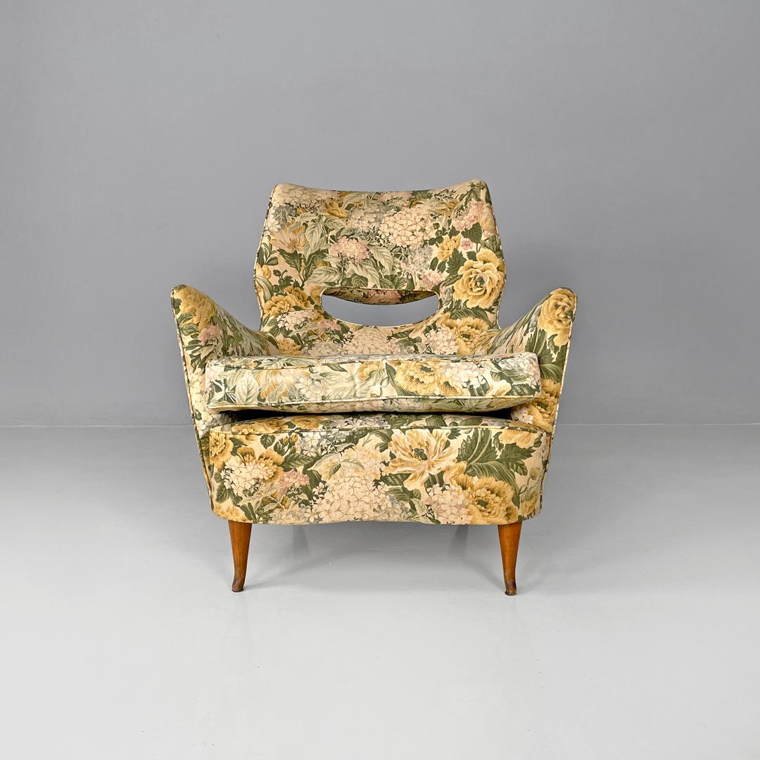 Mid-Century Modern Italian mid-century modern armchairs with yellow floral pattern fabric, 1960s For Sale