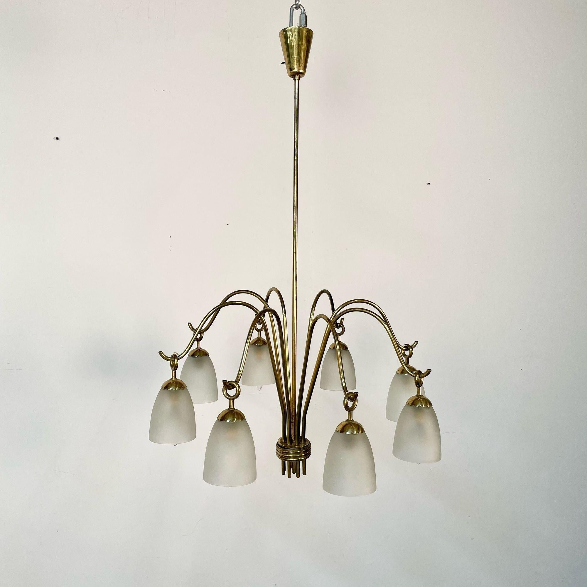 Italian Mid-Century Modern Arredoluce Eight Arm Brass Chandelier by Angelo Lelli In Good Condition For Sale In Stamford, CT