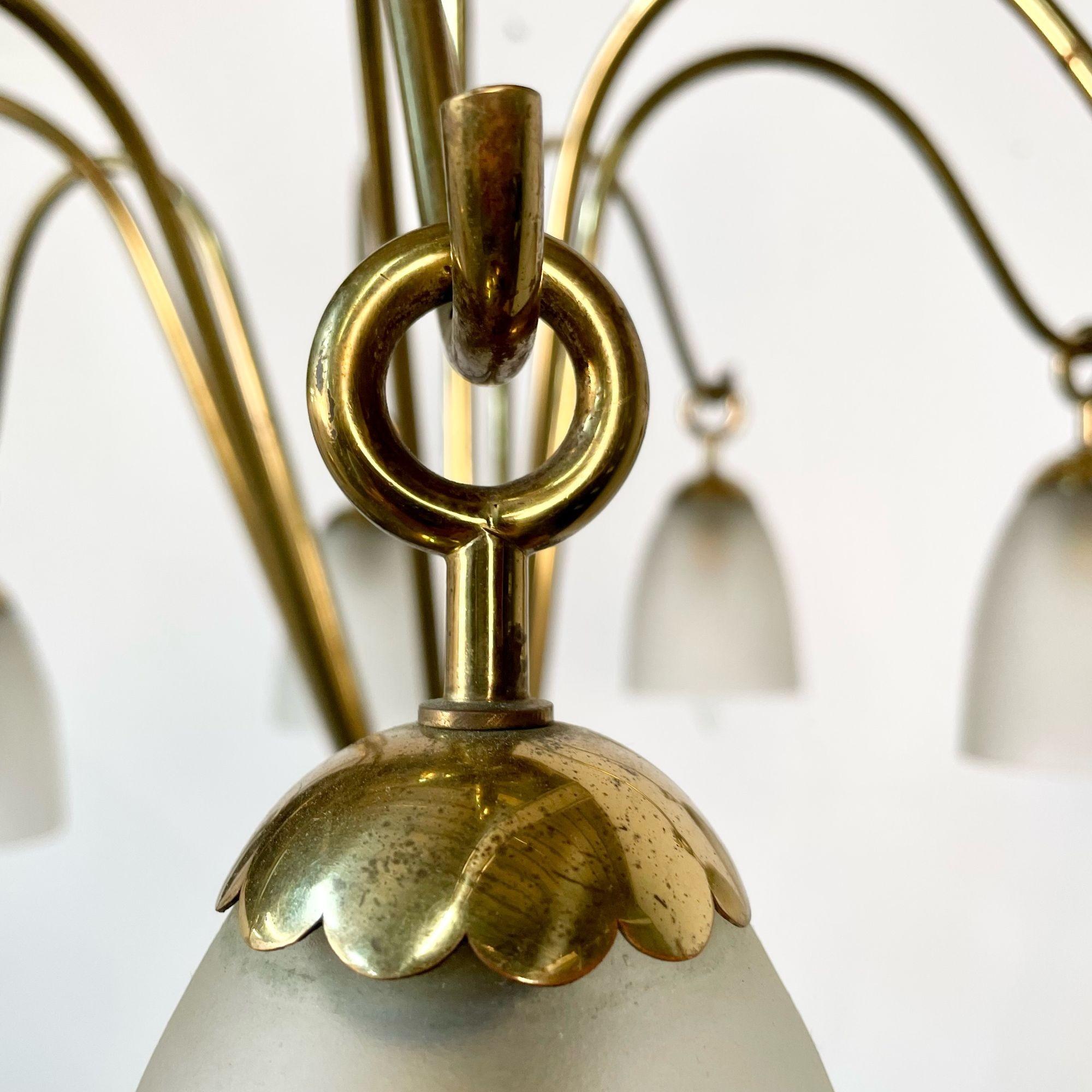 Italian Mid-Century Modern Arredoluce Eight Arm Brass Chandelier by Angelo Lelli For Sale 5