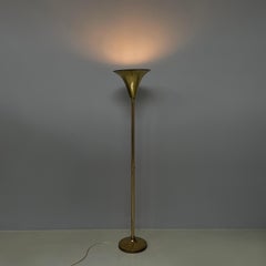 Italian mid-century modern art deco Floor lamp in brass, 1940s