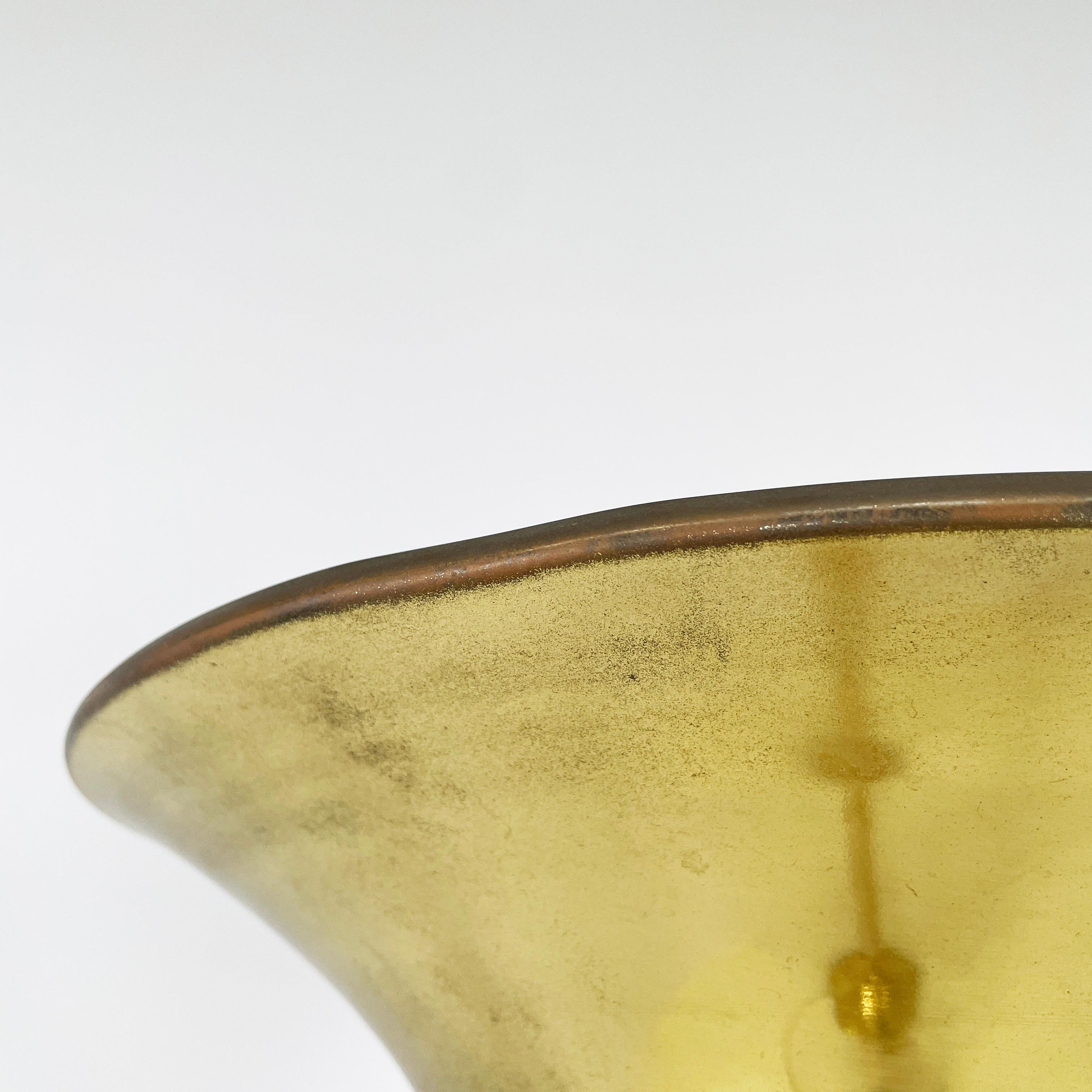 Brass Italian mid-century modern art deco Floor lamp in brass, 1940s For Sale