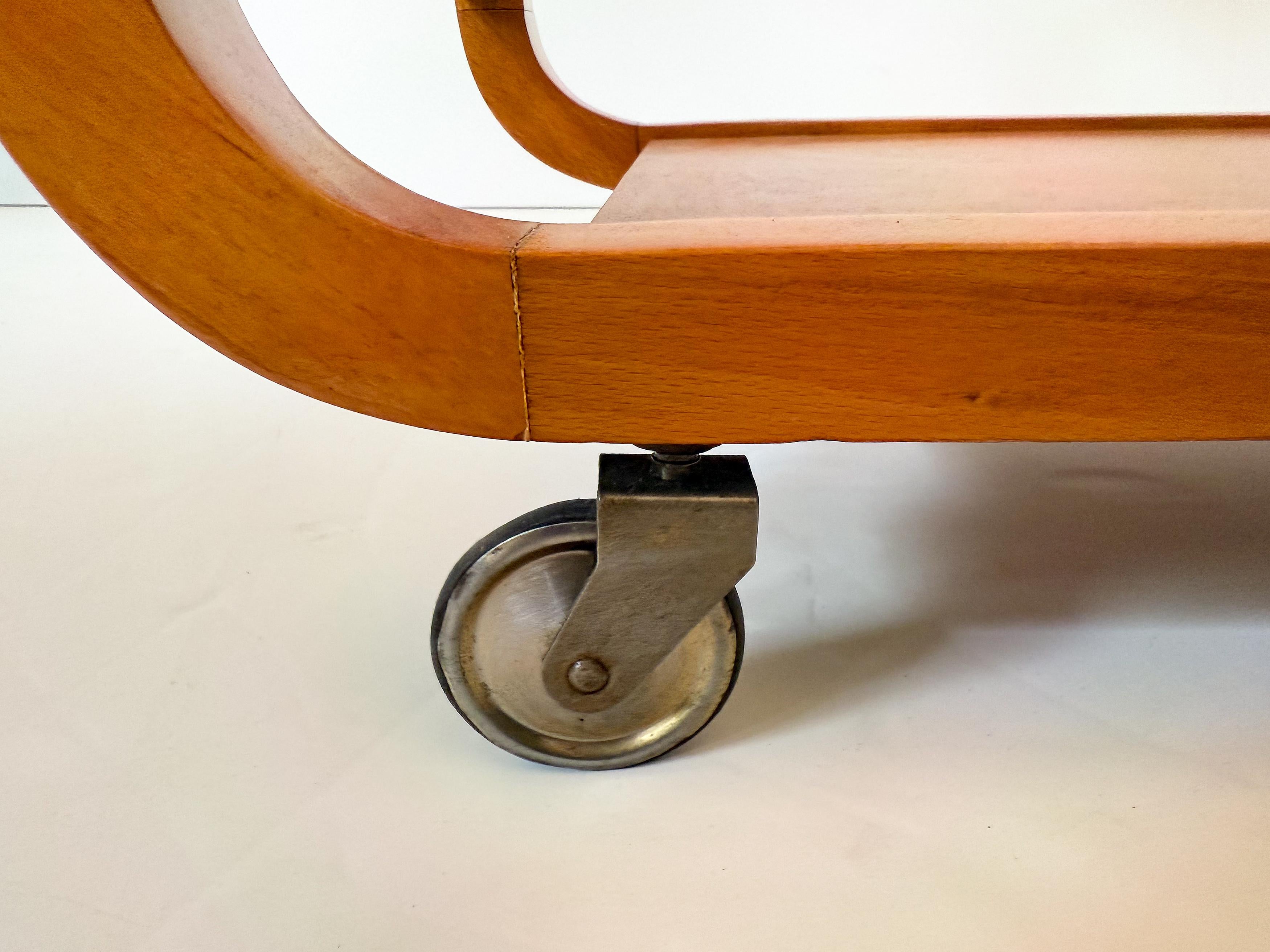 Italian Mid-Century Modern Bar Cart or Drinks Trolley with Removable Tray Top For Sale 5