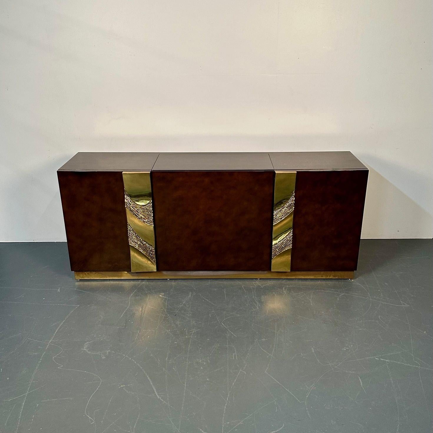 Italian Mid-Century Modern Bar / Entertainment Cabinet, Aldo Tura Style, Lacquer

This absolutely stunning bar cabinet or entertainment center is simply to good to be true. The case having a flip down center cabinet that converts to a lighted