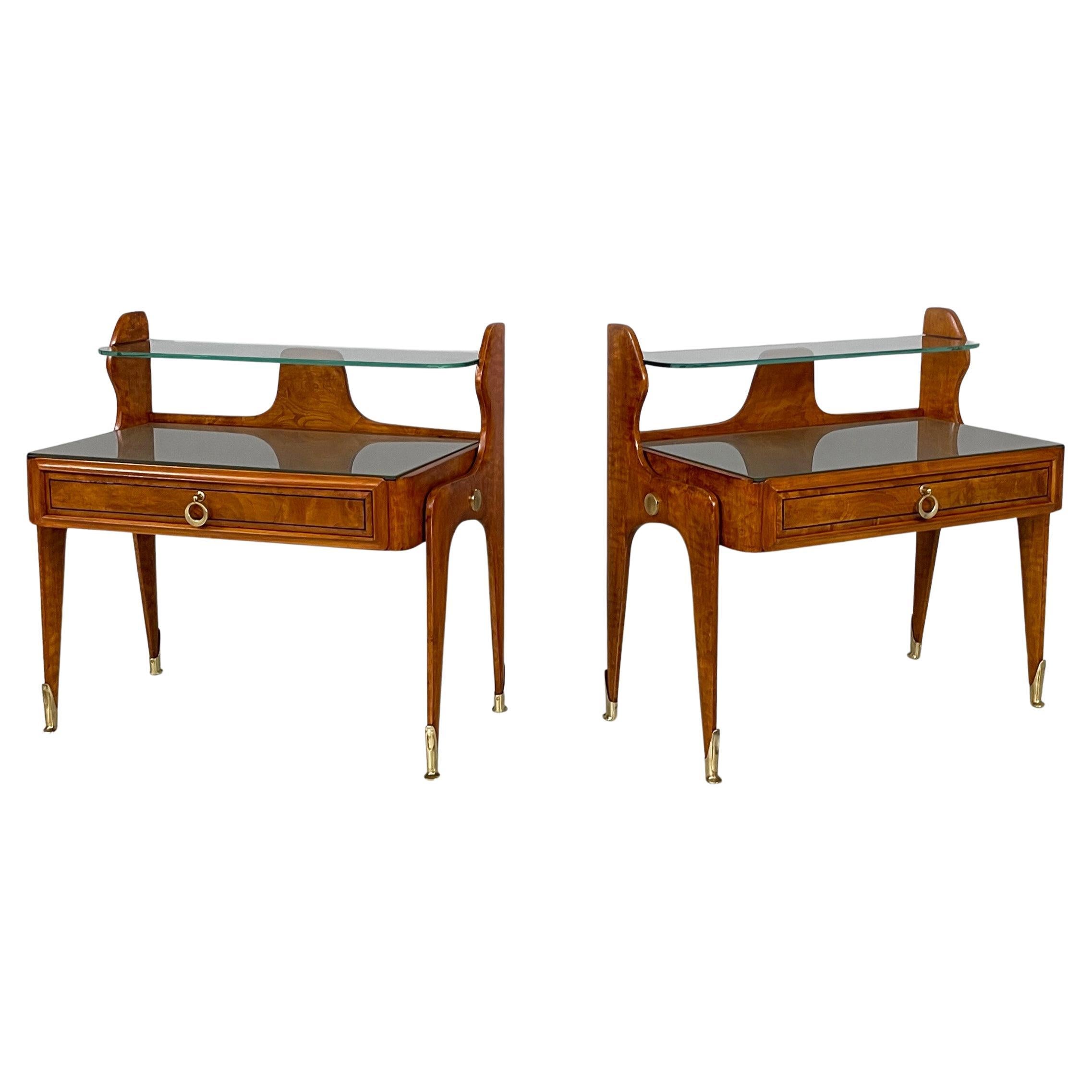 Italian mid-century modern bedside table in wood, brass and glass, 1950s