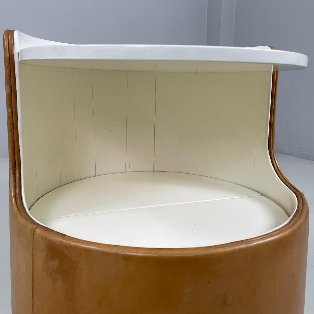Italian Mid-century Modern Bedside tables Lullaby by Luigi Massoni , 1960s For Sale 5