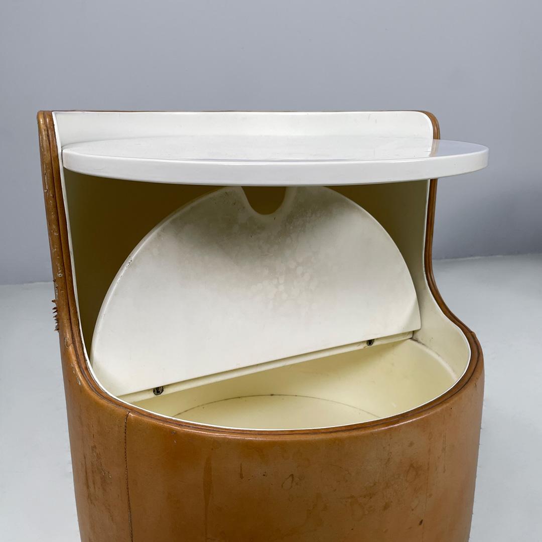 Italian Mid-century Modern Bedside tables Lullaby by Luigi Massoni , 1960s For Sale 6
