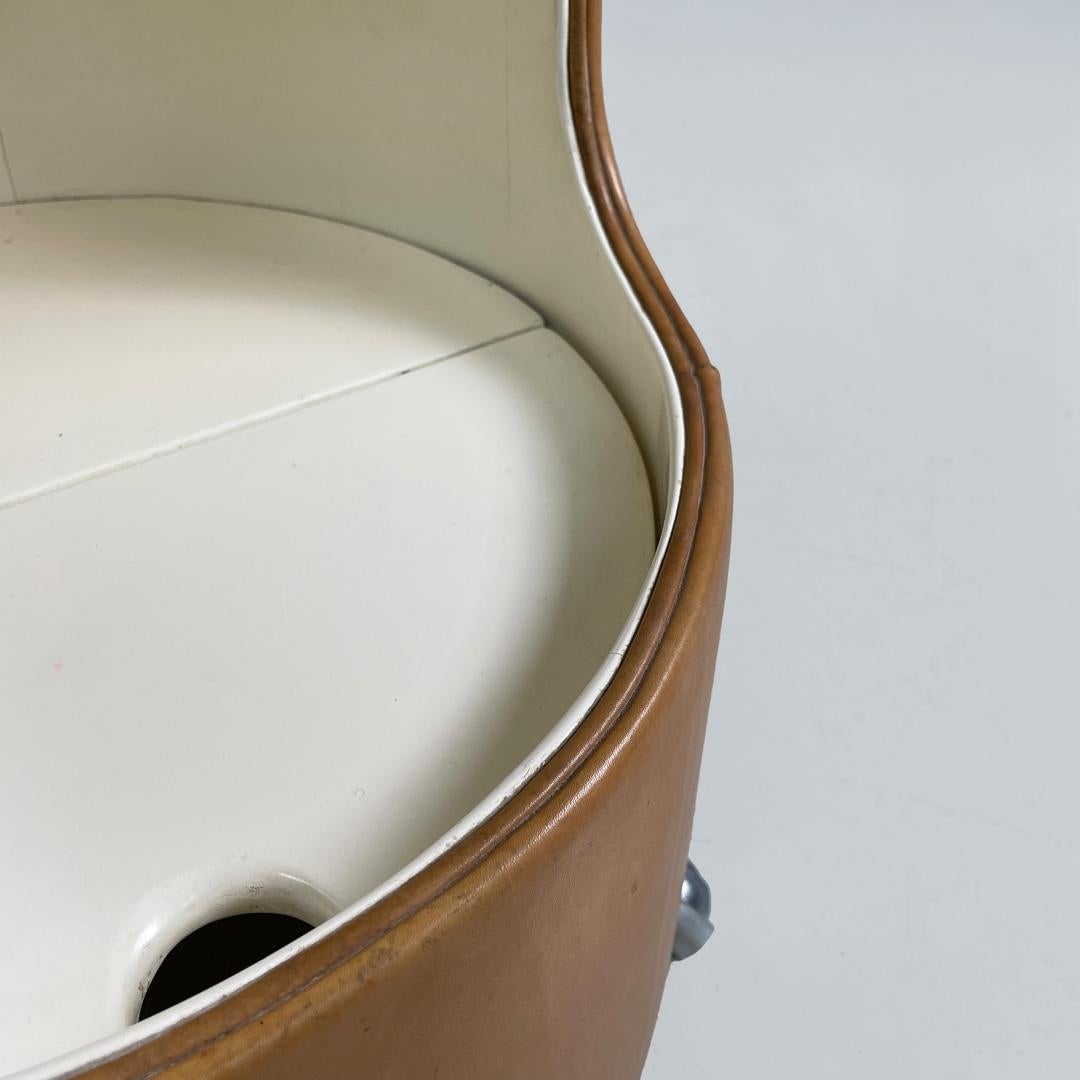 Italian Mid-century Modern Bedside tables Lullaby by Luigi Massoni , 1960s For Sale 13